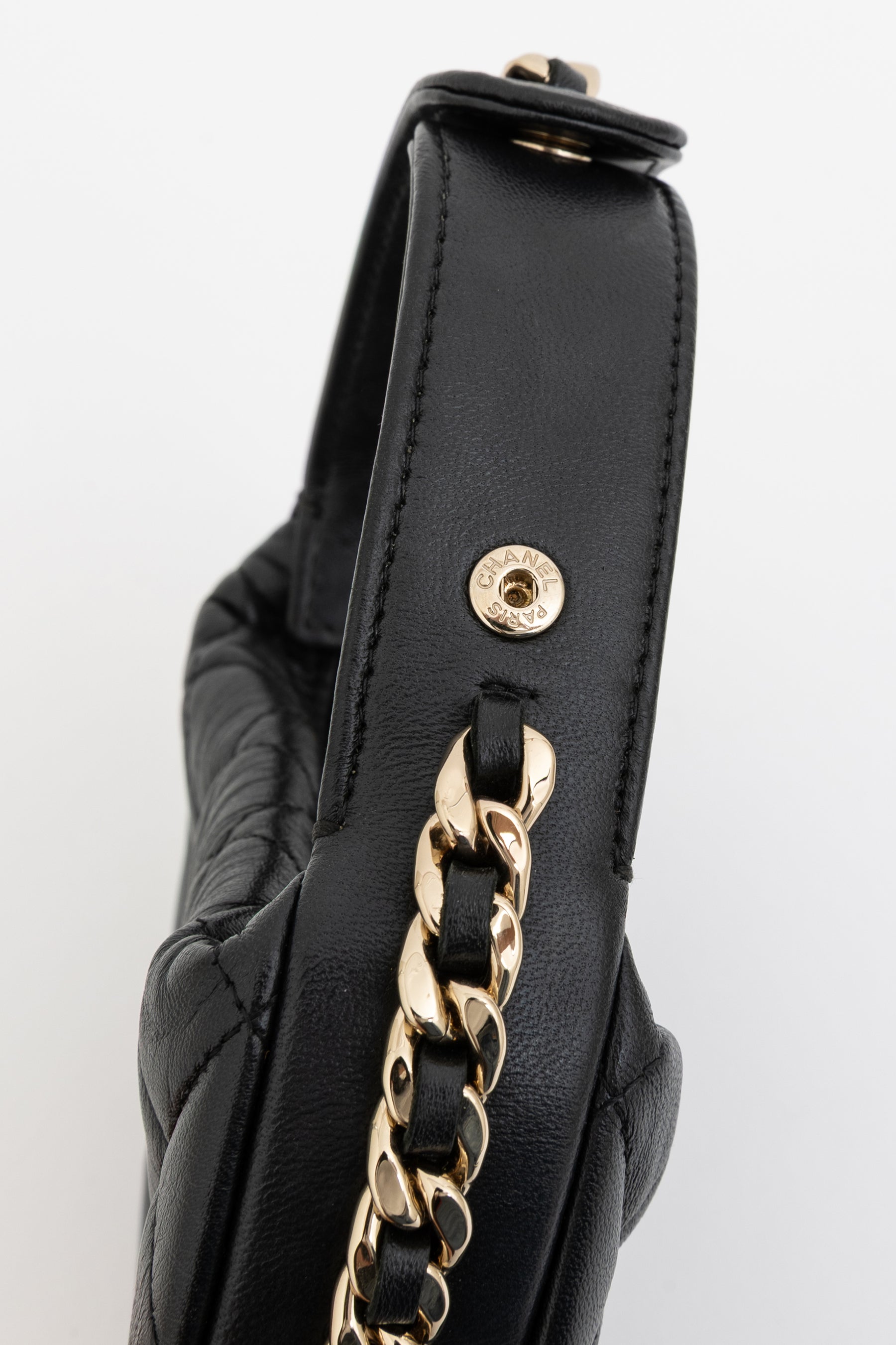 Mini Chain Pouch