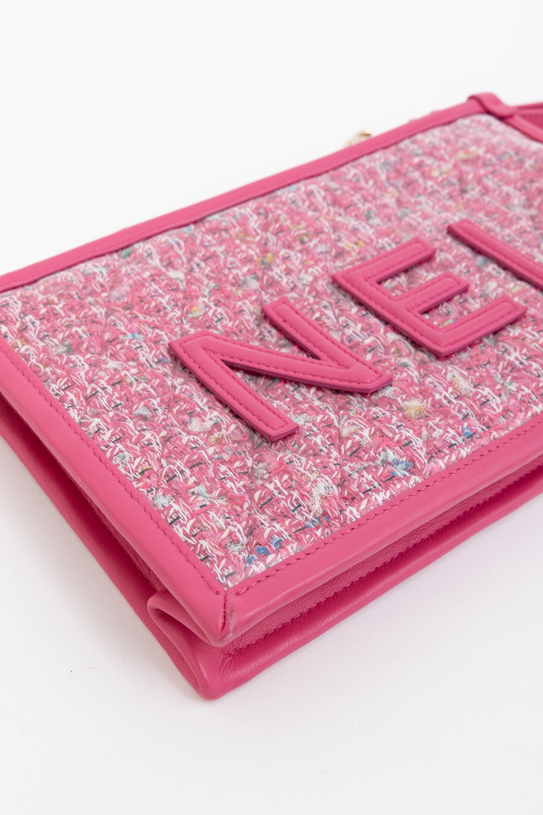 19S Logo Pouch