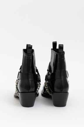 Pointed Booties Chain Detail