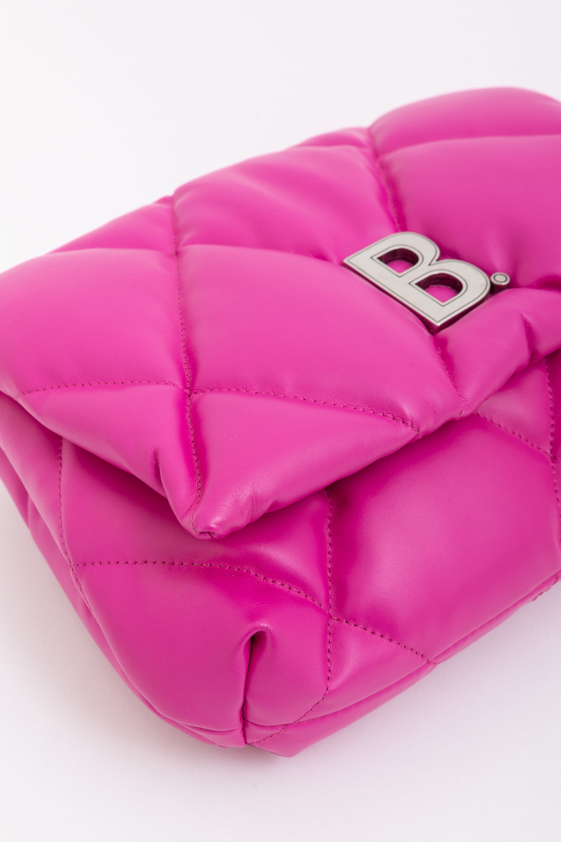 Touch Puffy Clutch