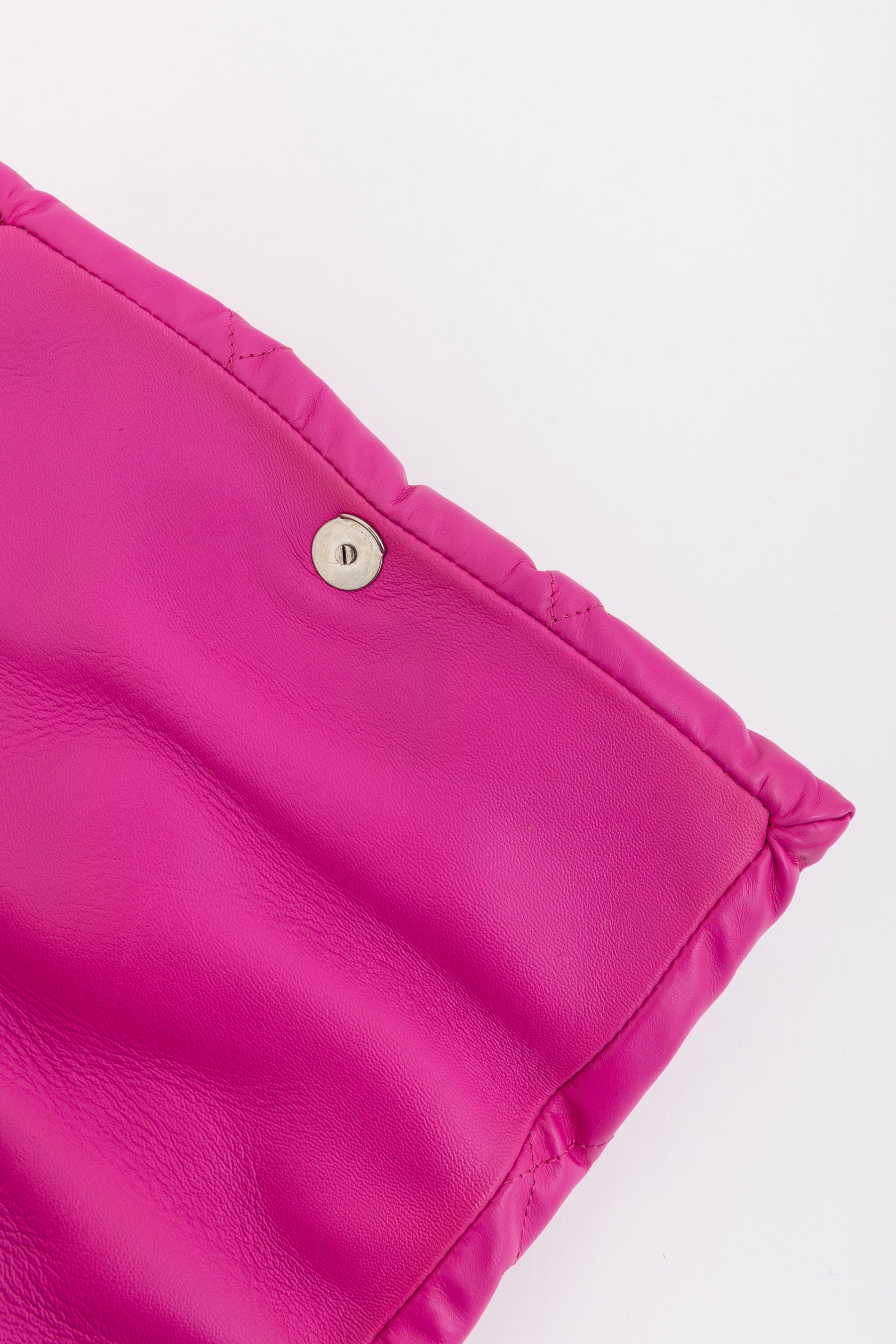 Touch Puffy Clutch