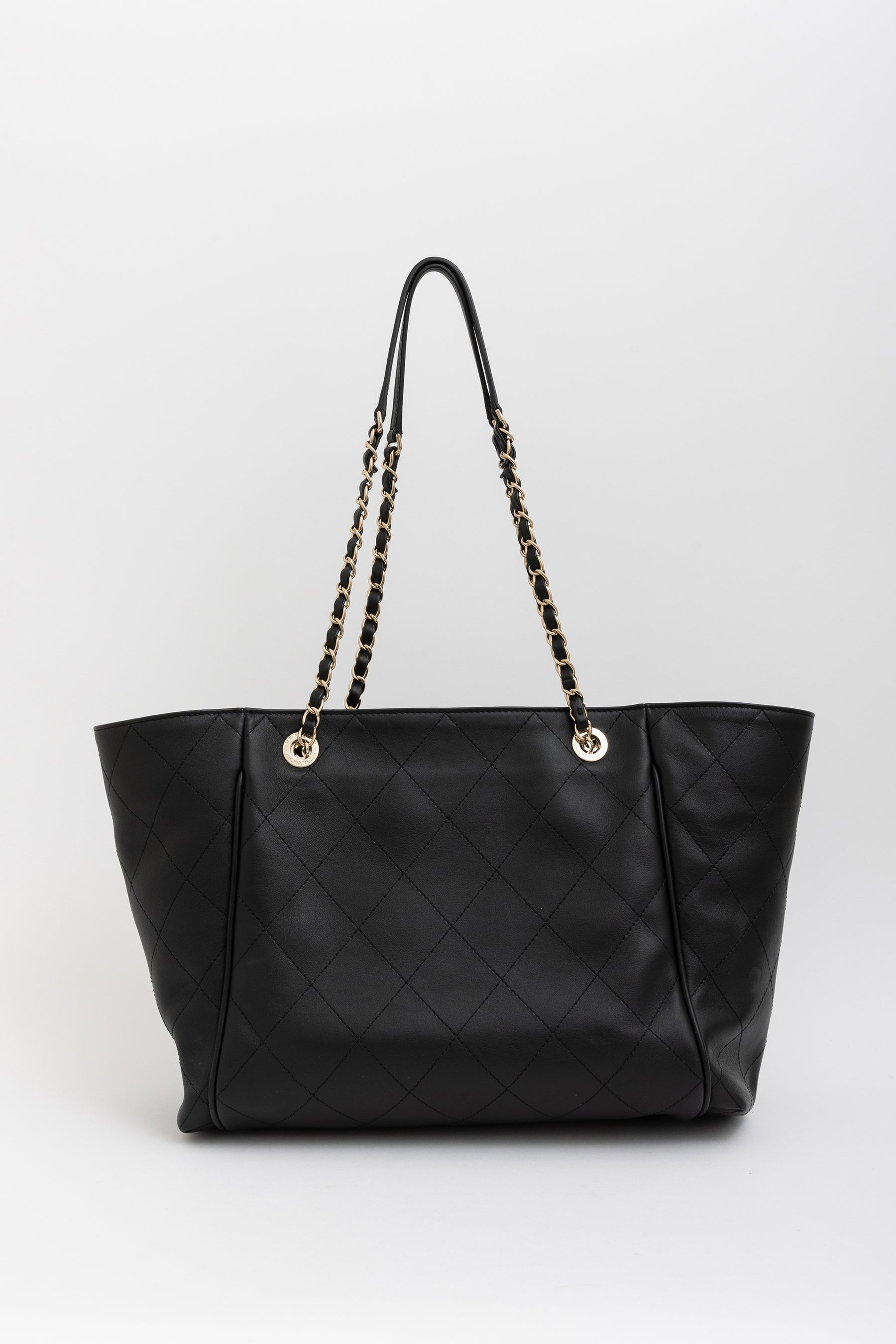 Quilted Chain Handle Shopping Tote