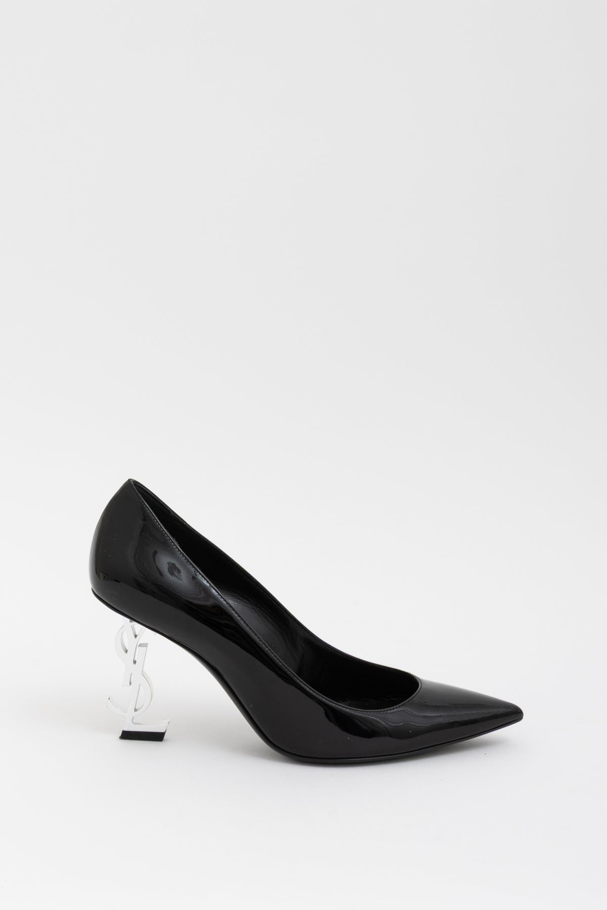Opyum Pump with Logo Heel
