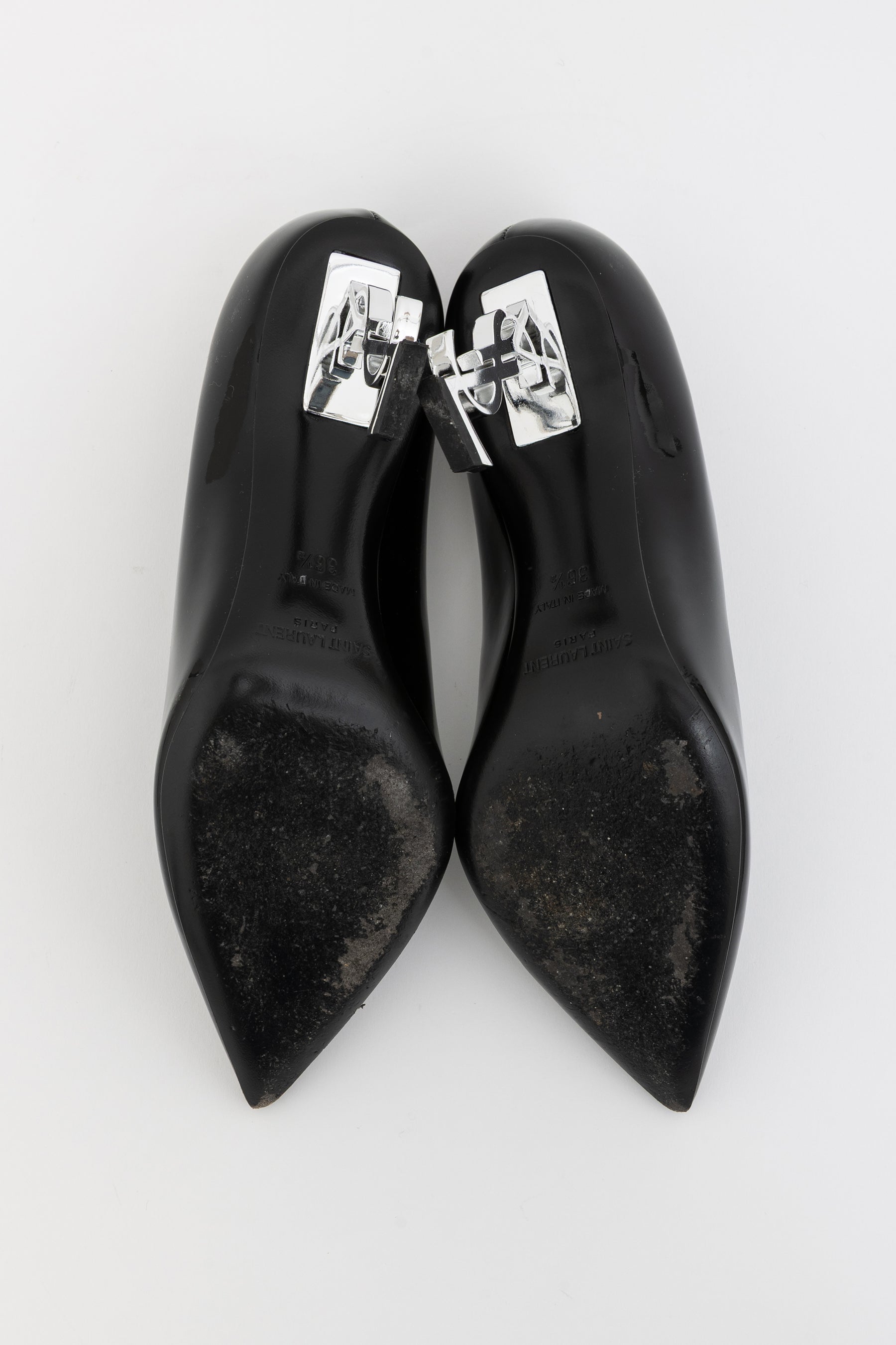 Opyum Pump with Logo Heel