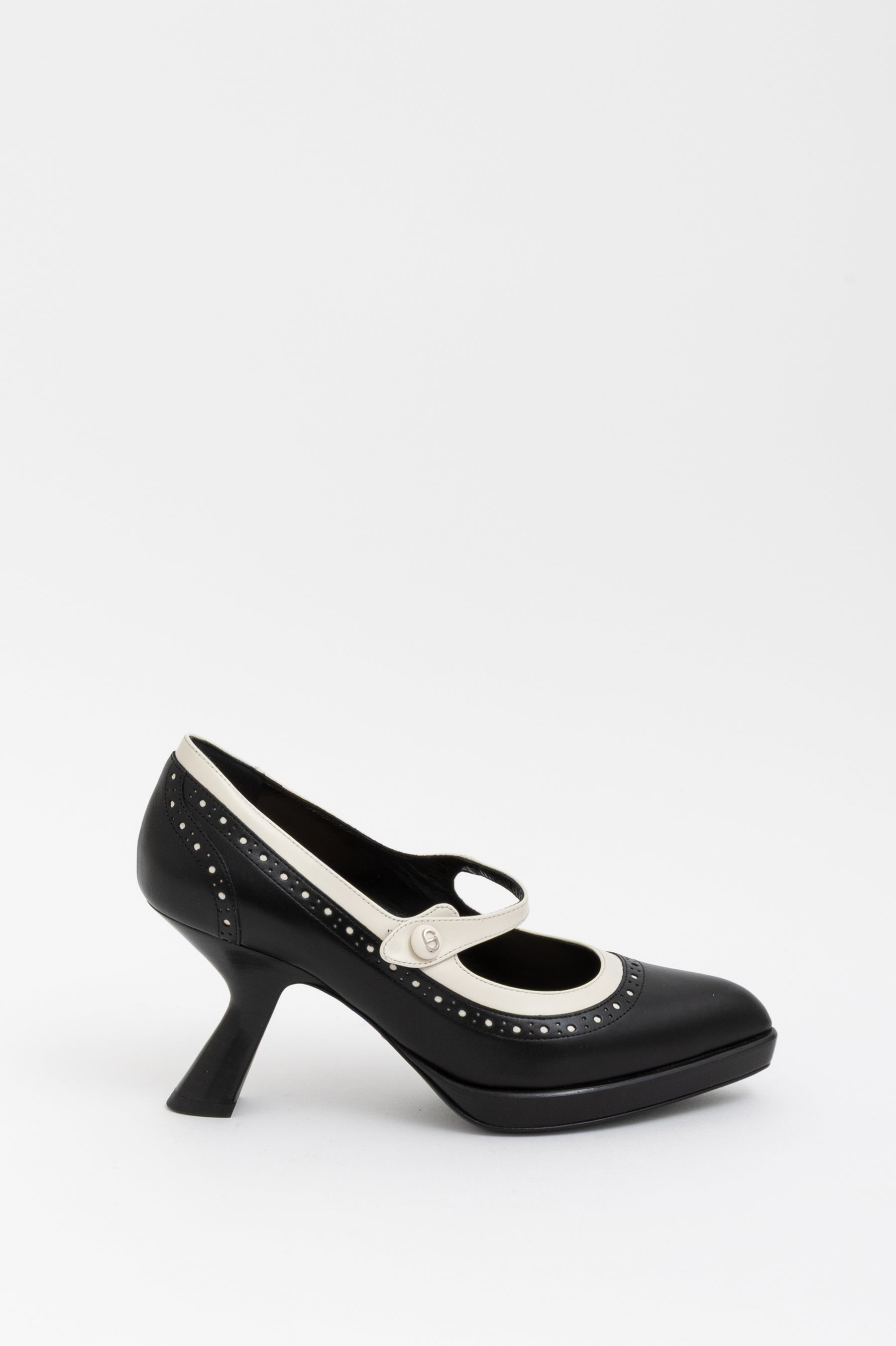 Spectadior Pumps