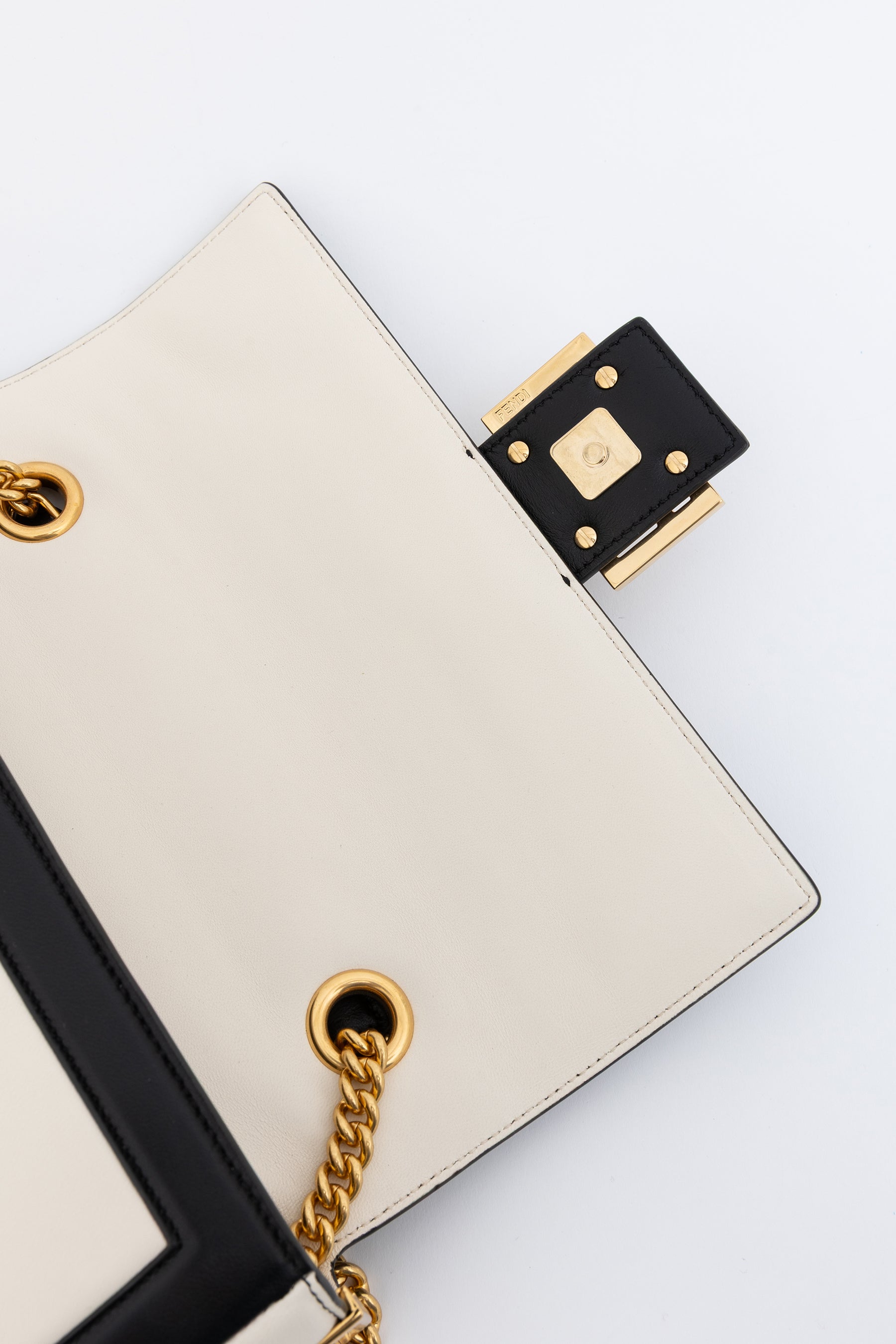 Apolo Top Handle Bicolor Baguette Bag