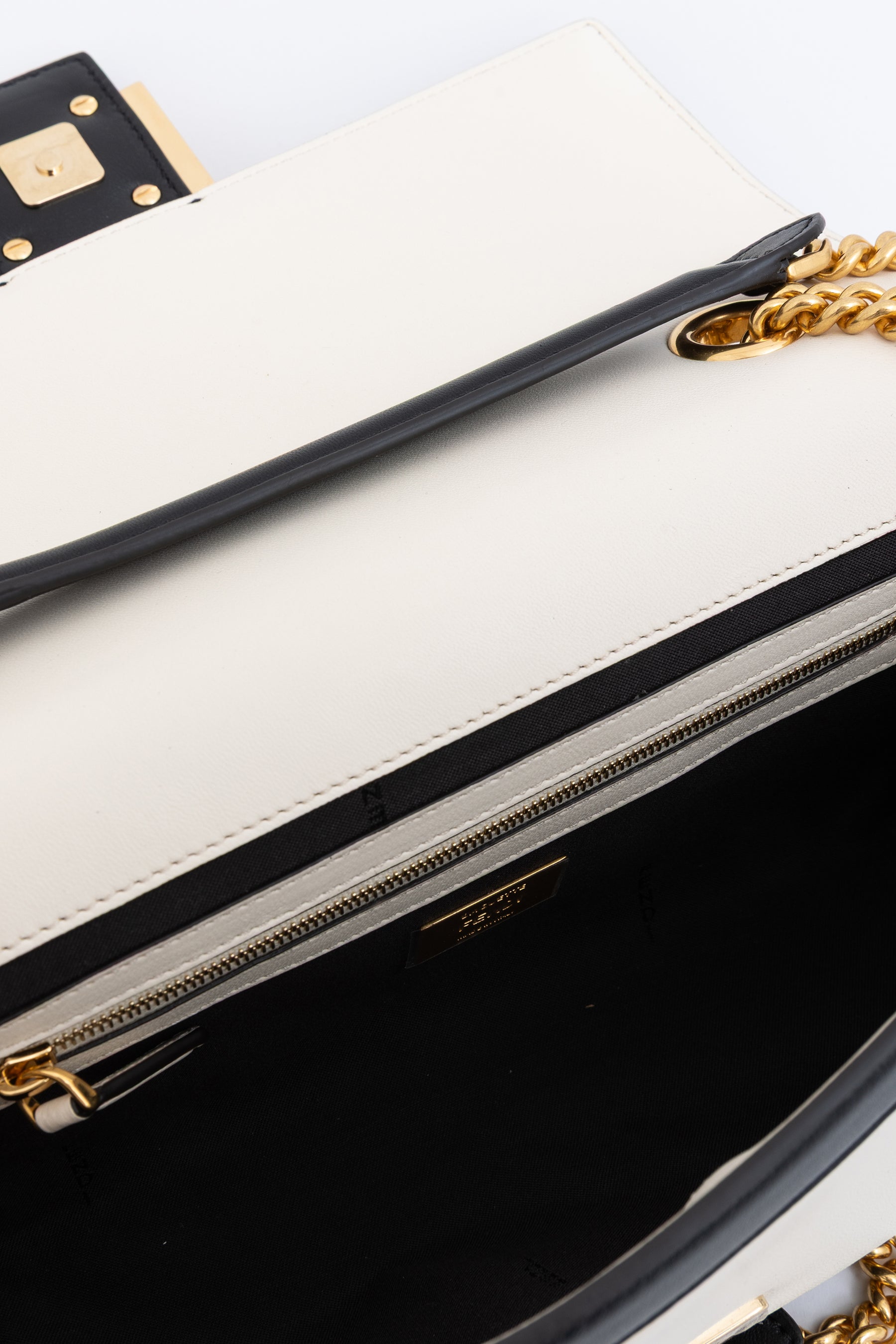 Apolo Top Handle Bicolor Baguette Bag