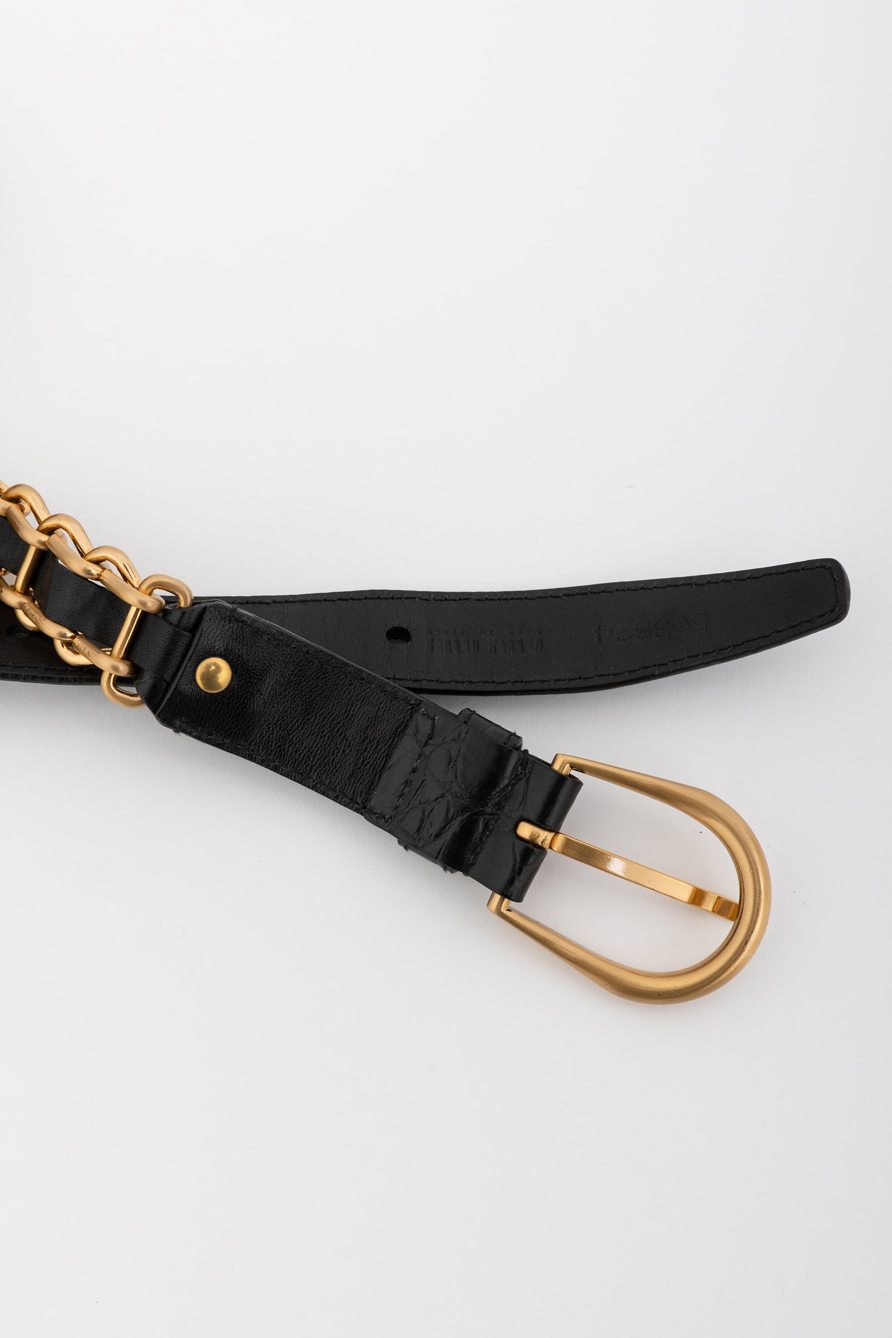 Embossed Chain Belt