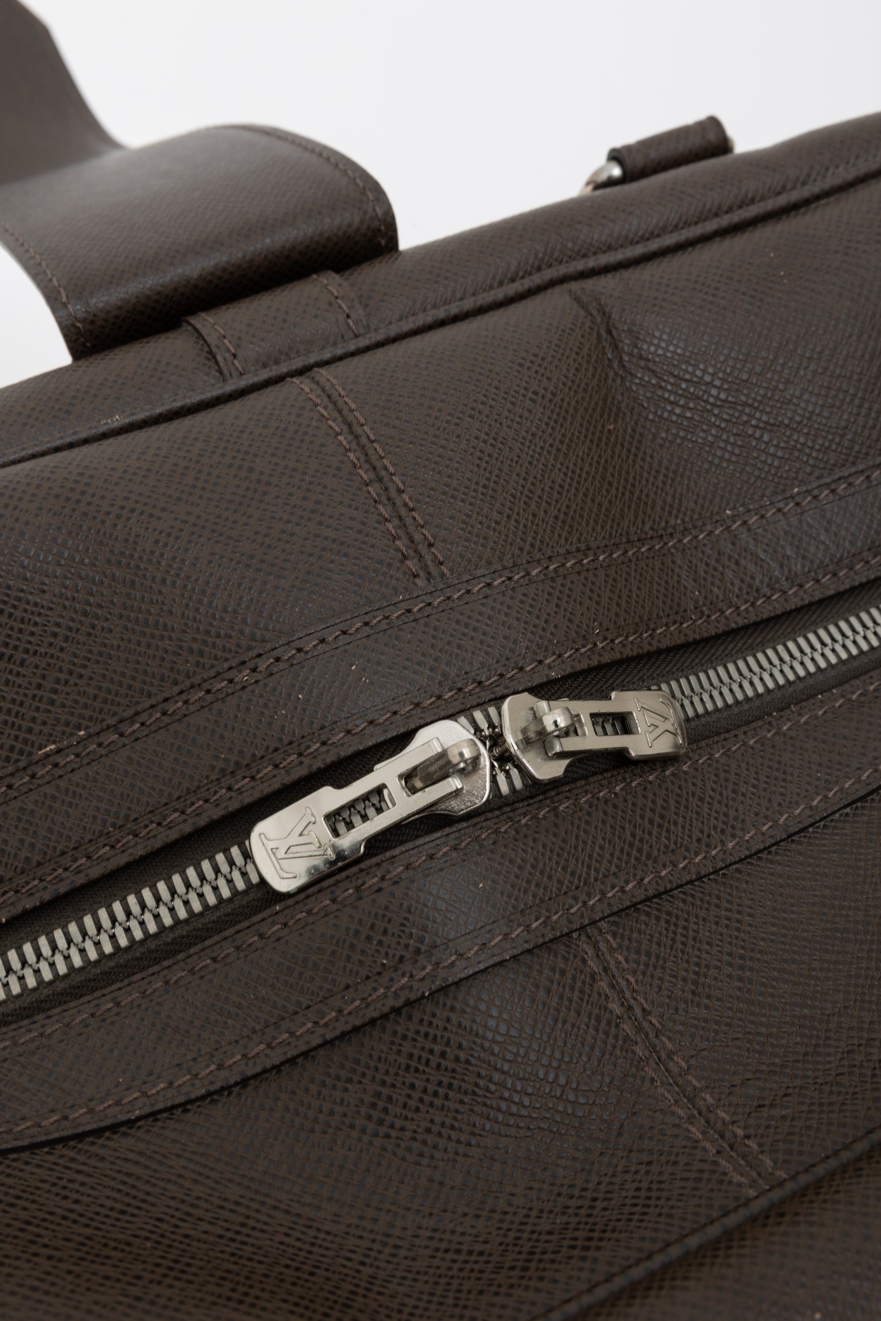 Taiga Ivan Carry On Grizzli Duffle Bag