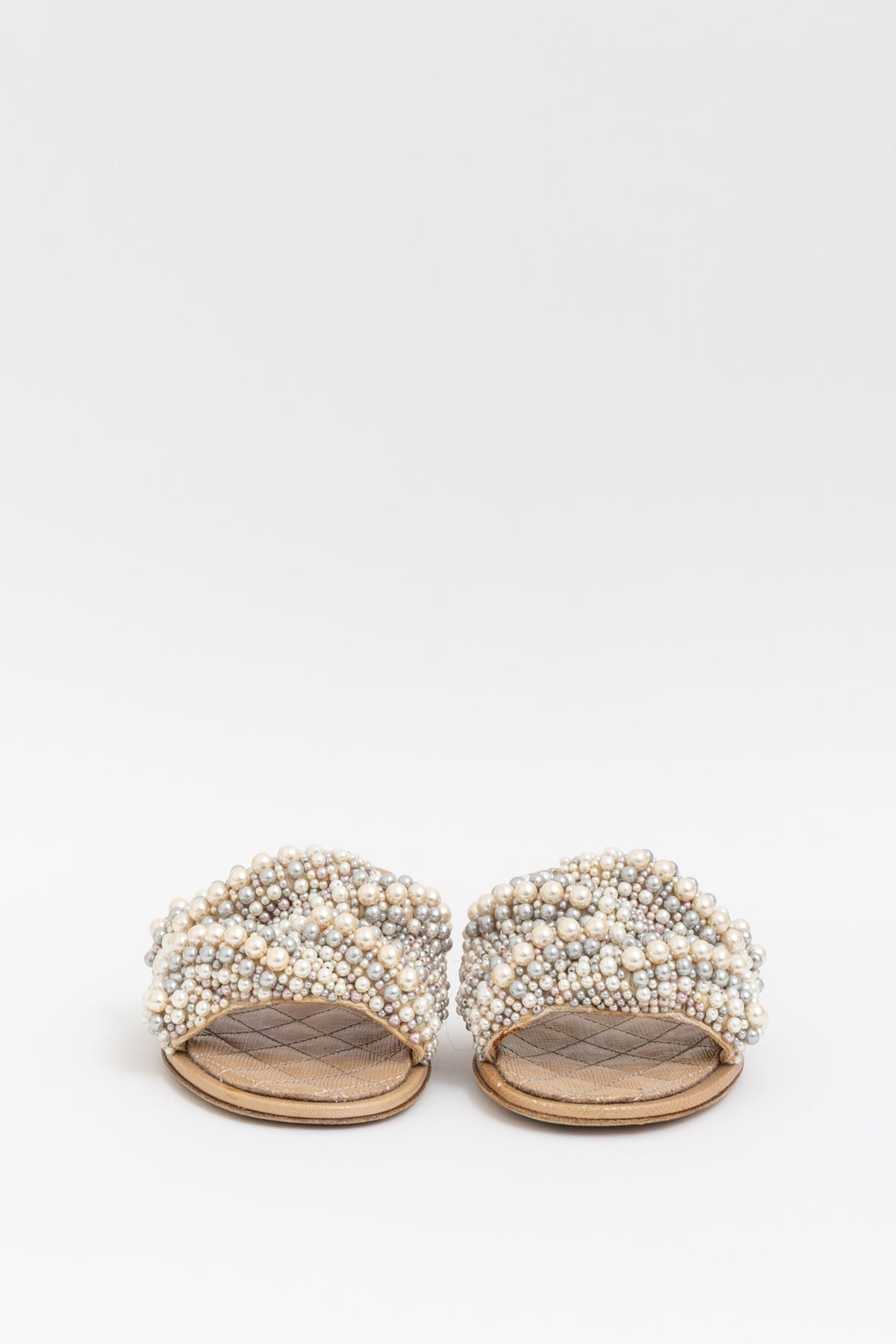 Fantasy Pearl Cord CC Mules