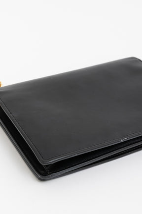 Logo Embossed Wallet on Chain