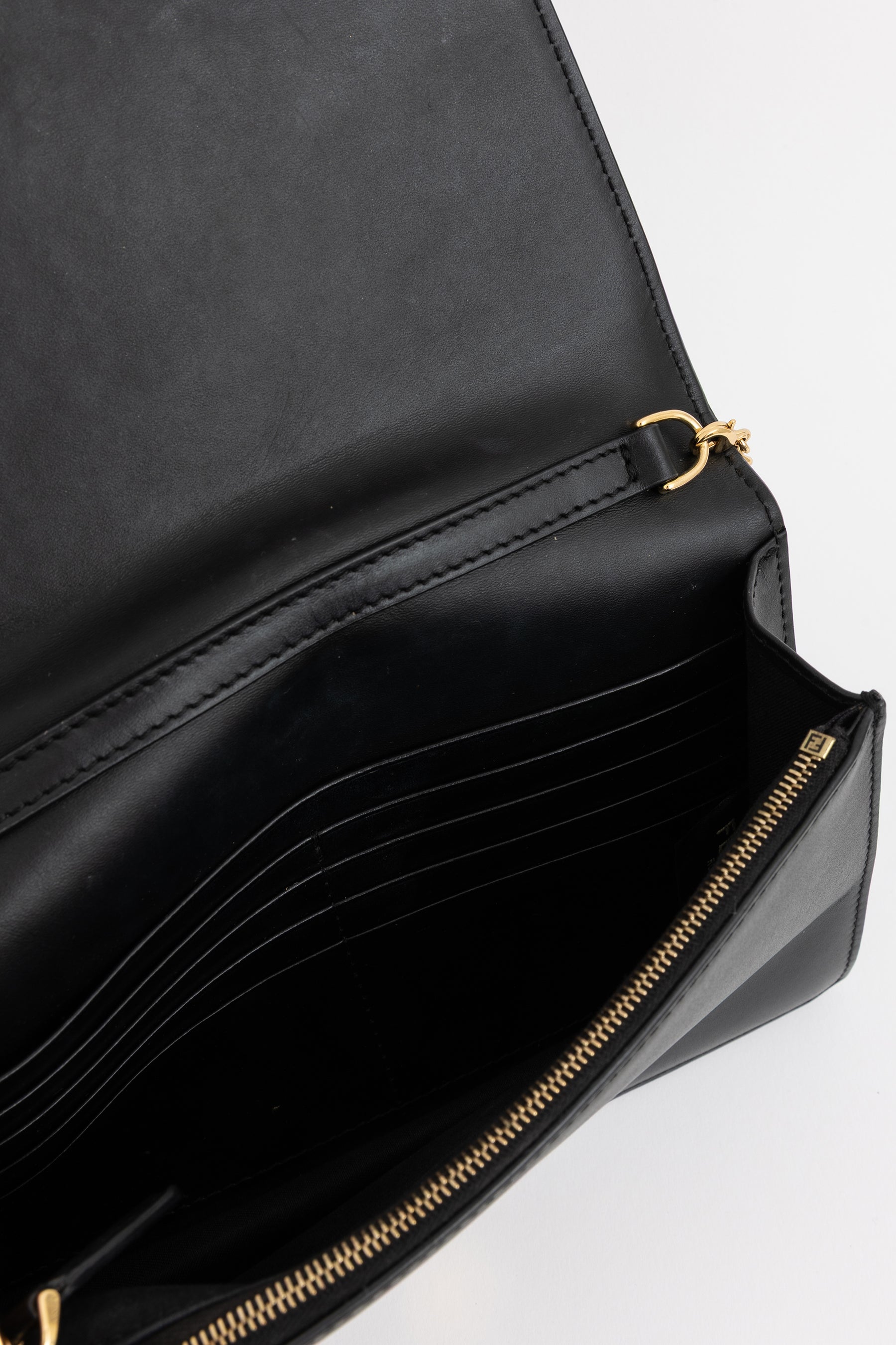 Logo Embossed Wallet on Chain