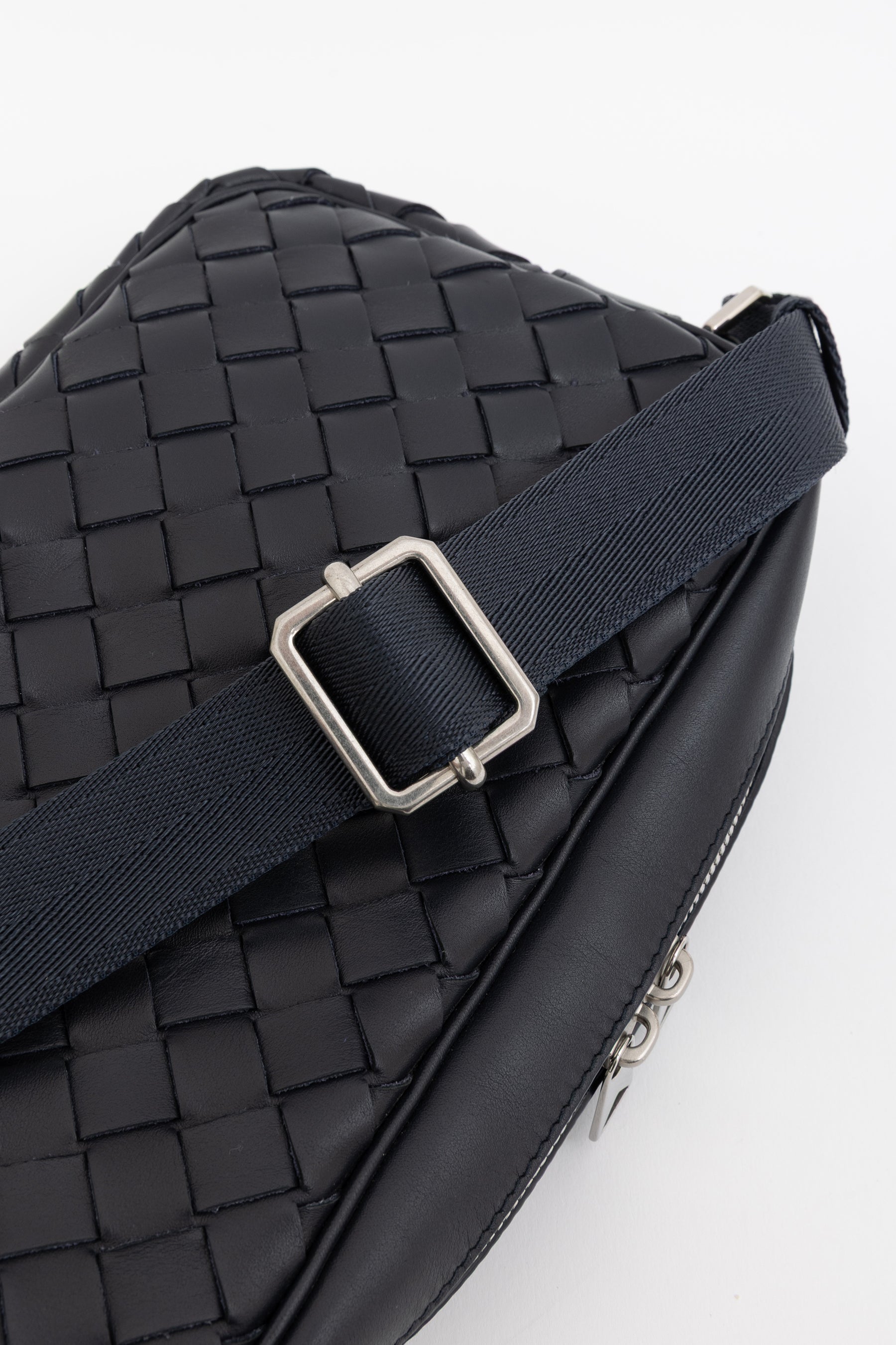 Small Intrecciato Camera Bag