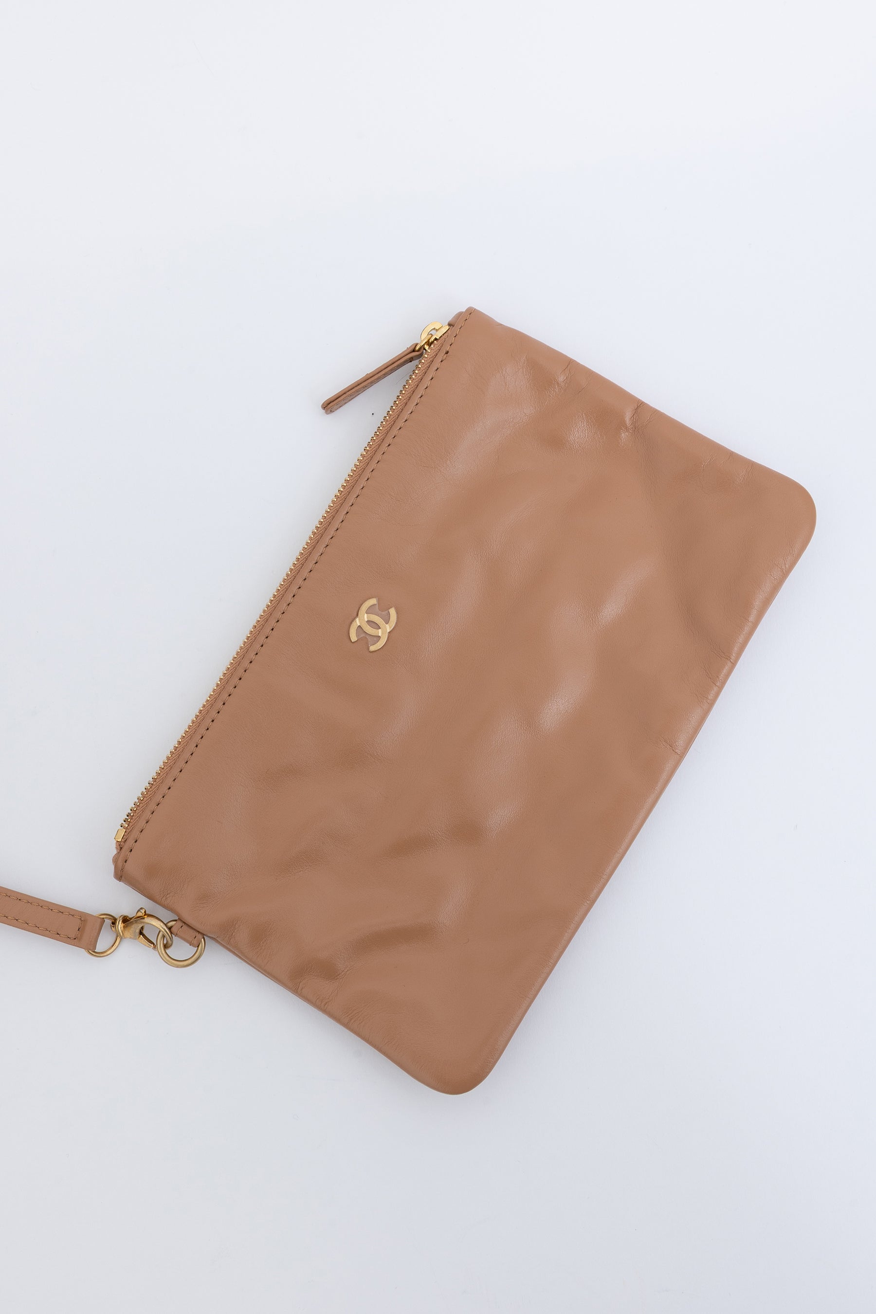 Medium 22 Hobo Bag