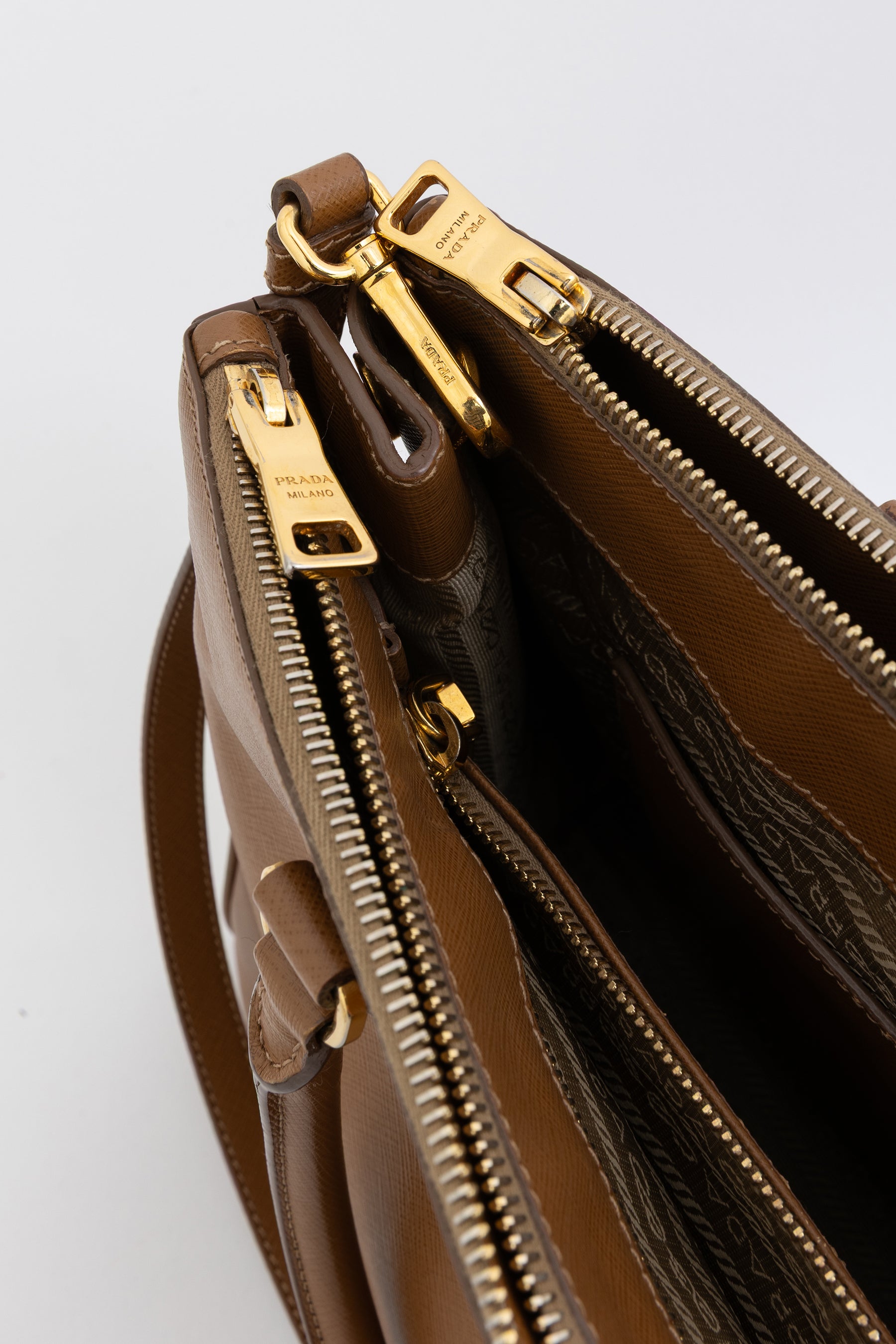 Saffiano Galleria Tote Bag