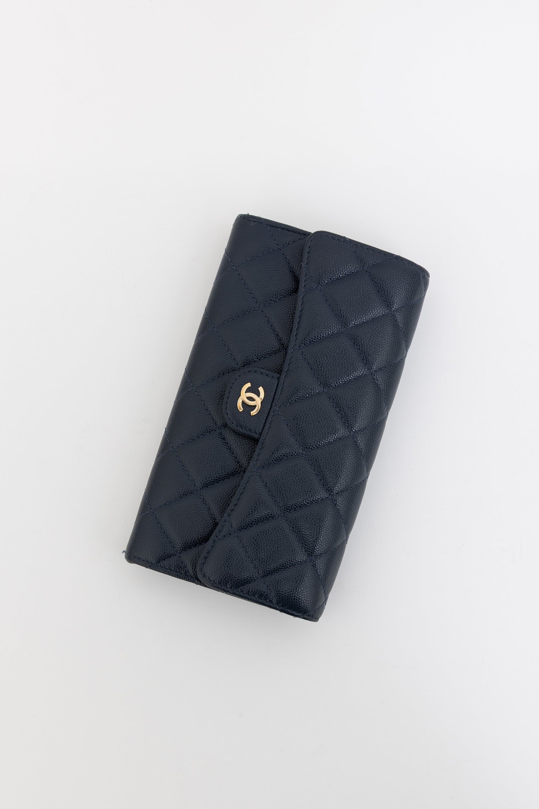 Matelassé Classic Flap Wallet