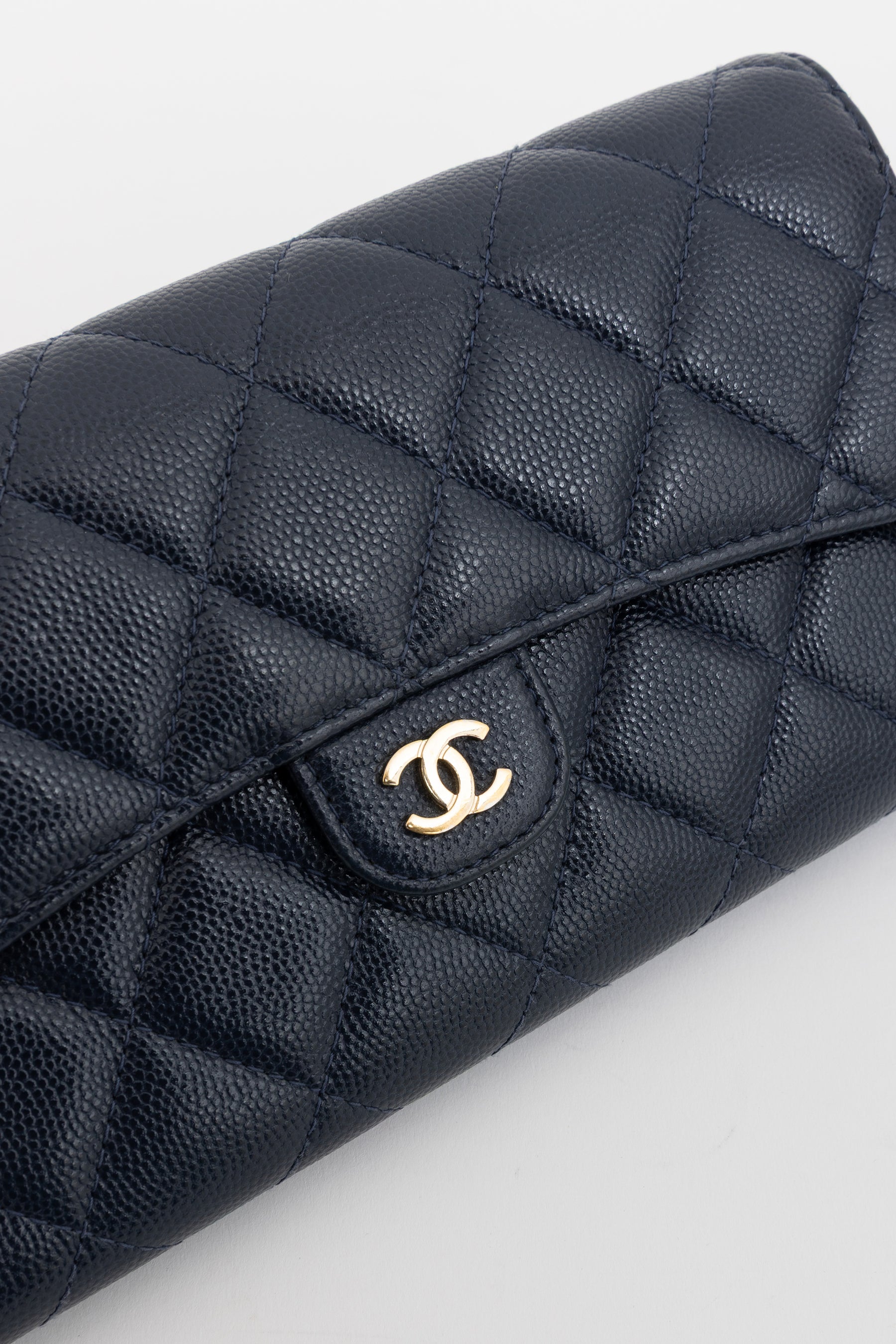 Matelassé Classic Flap Wallet