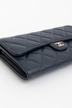 Matelassé Classic Flap Wallet