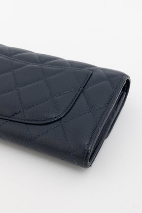 Matelassé Classic Flap Wallet