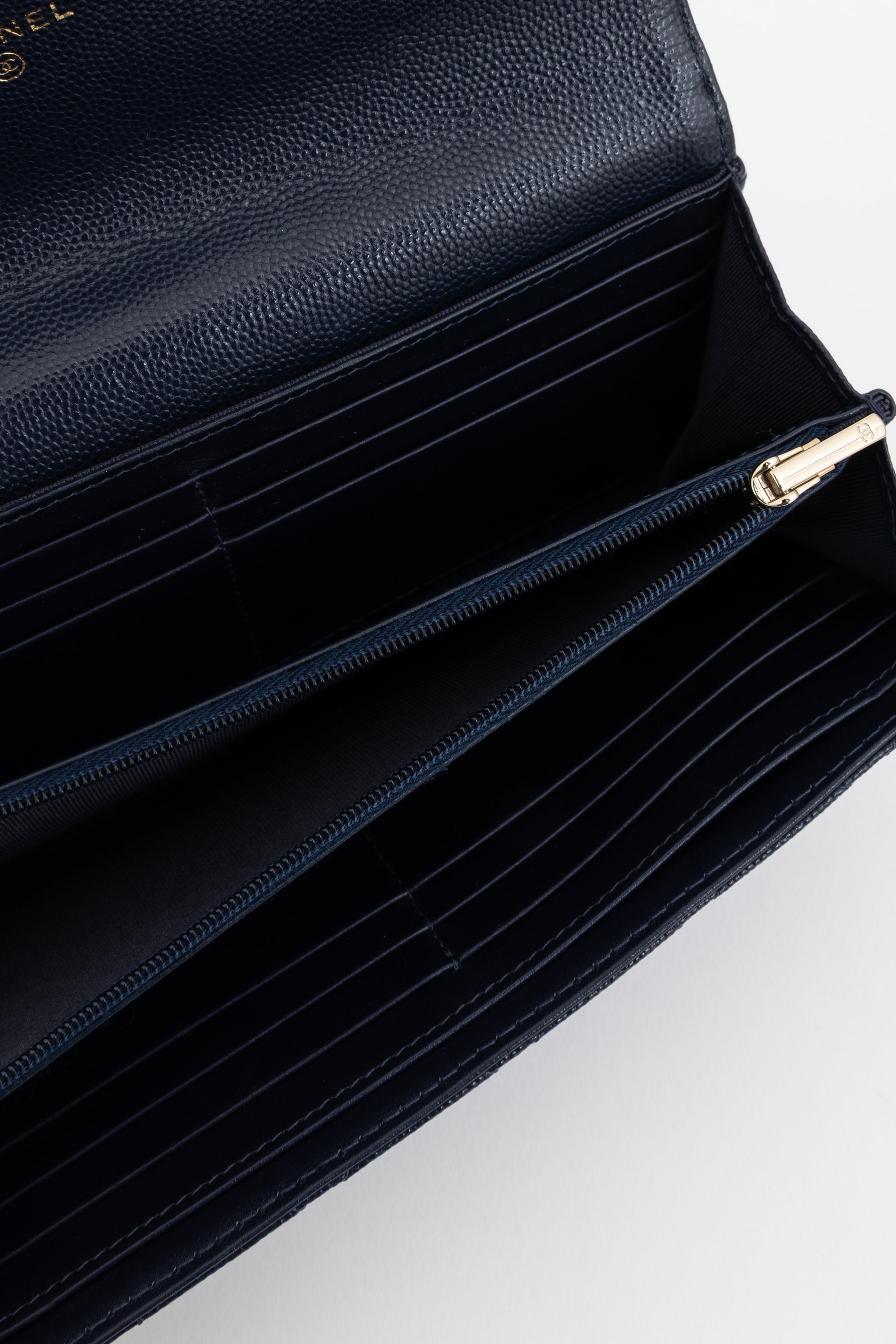 Matelassé Classic Flap Wallet