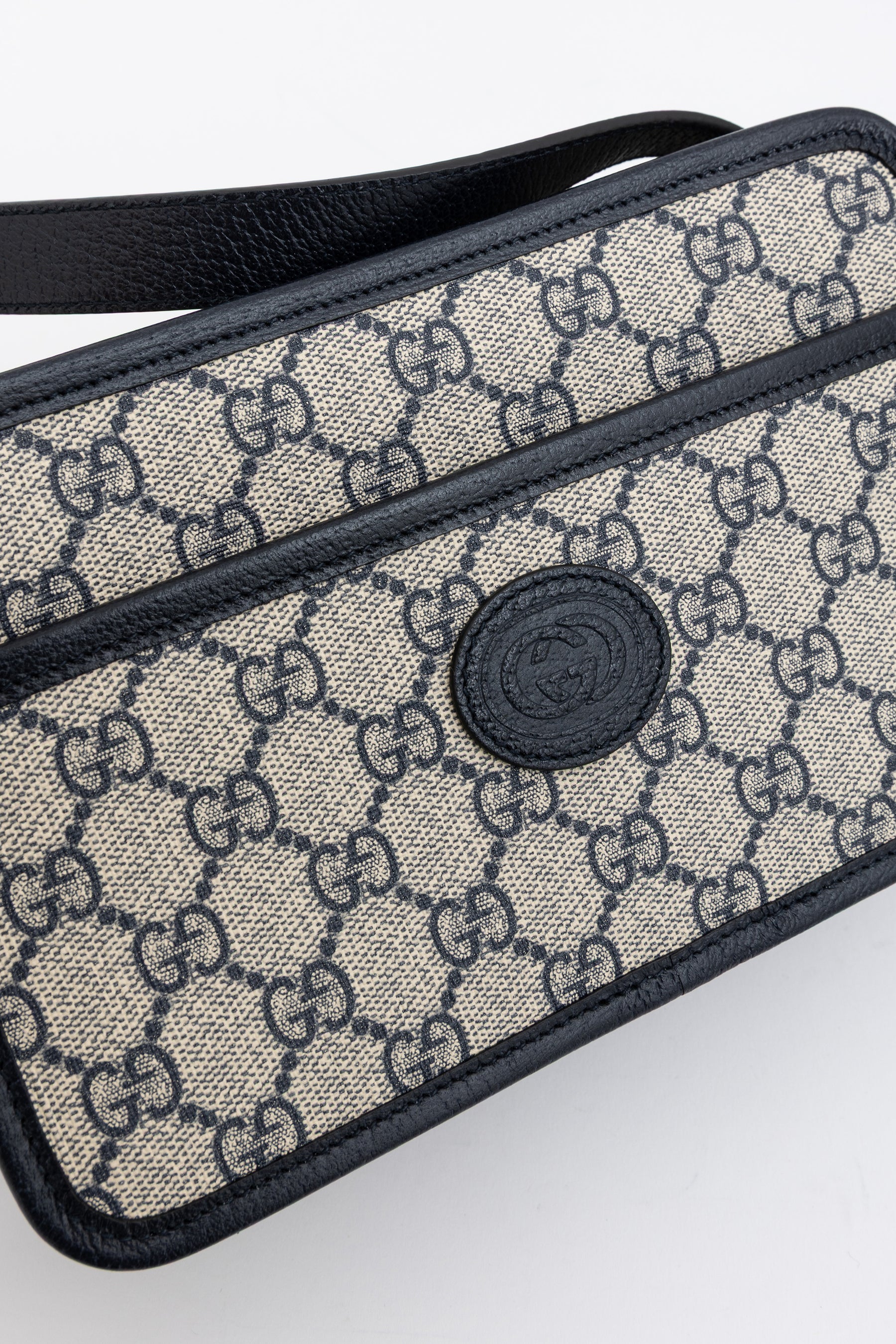GG Supreme Monogram Camera Bag