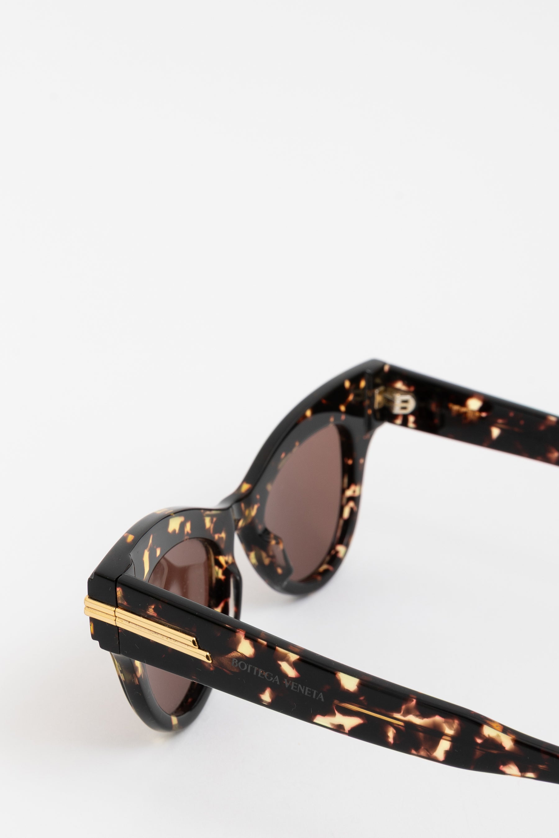 Cat Eye Frame Sunglasses