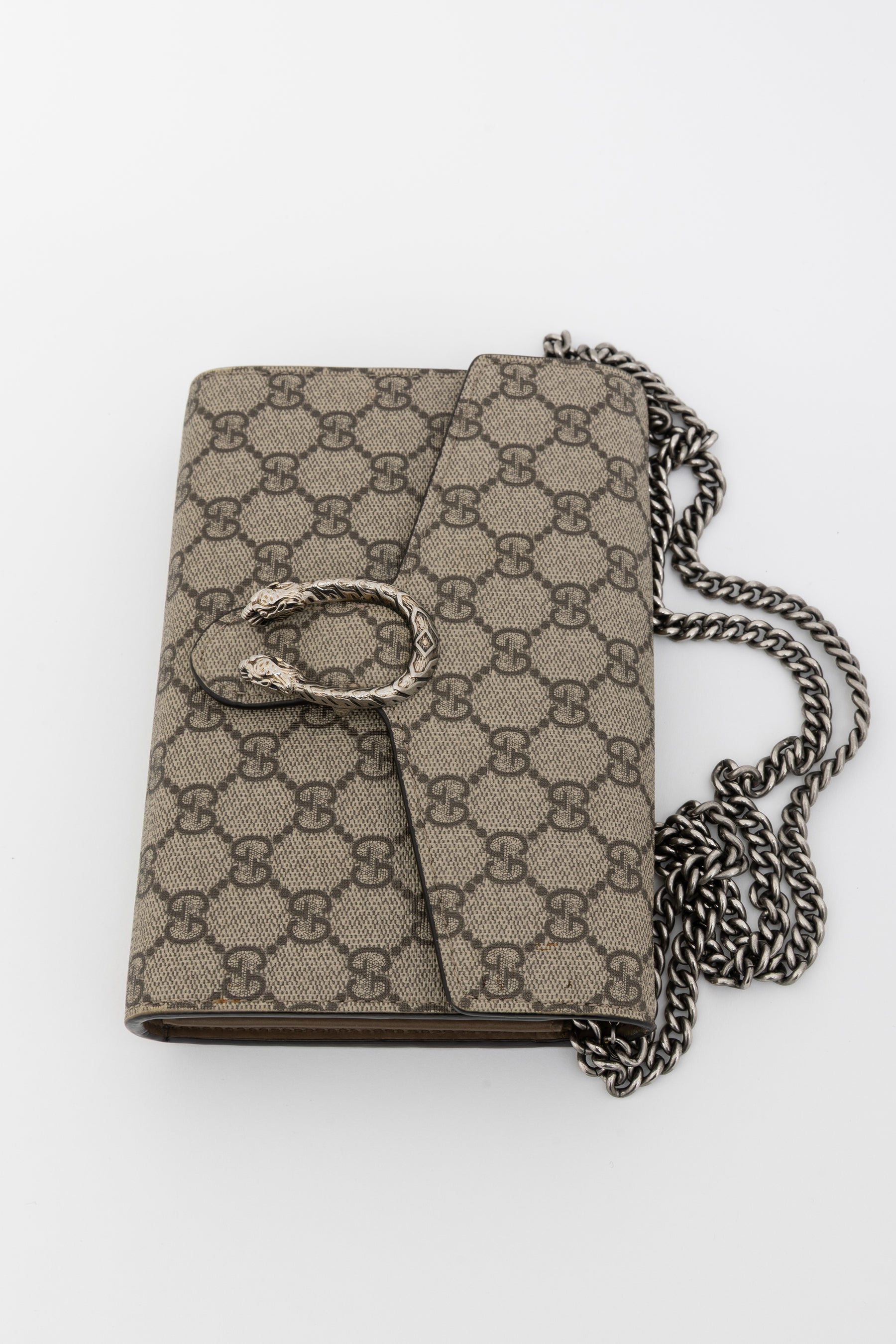 Dionysus GG Supreme Wallet on Chain