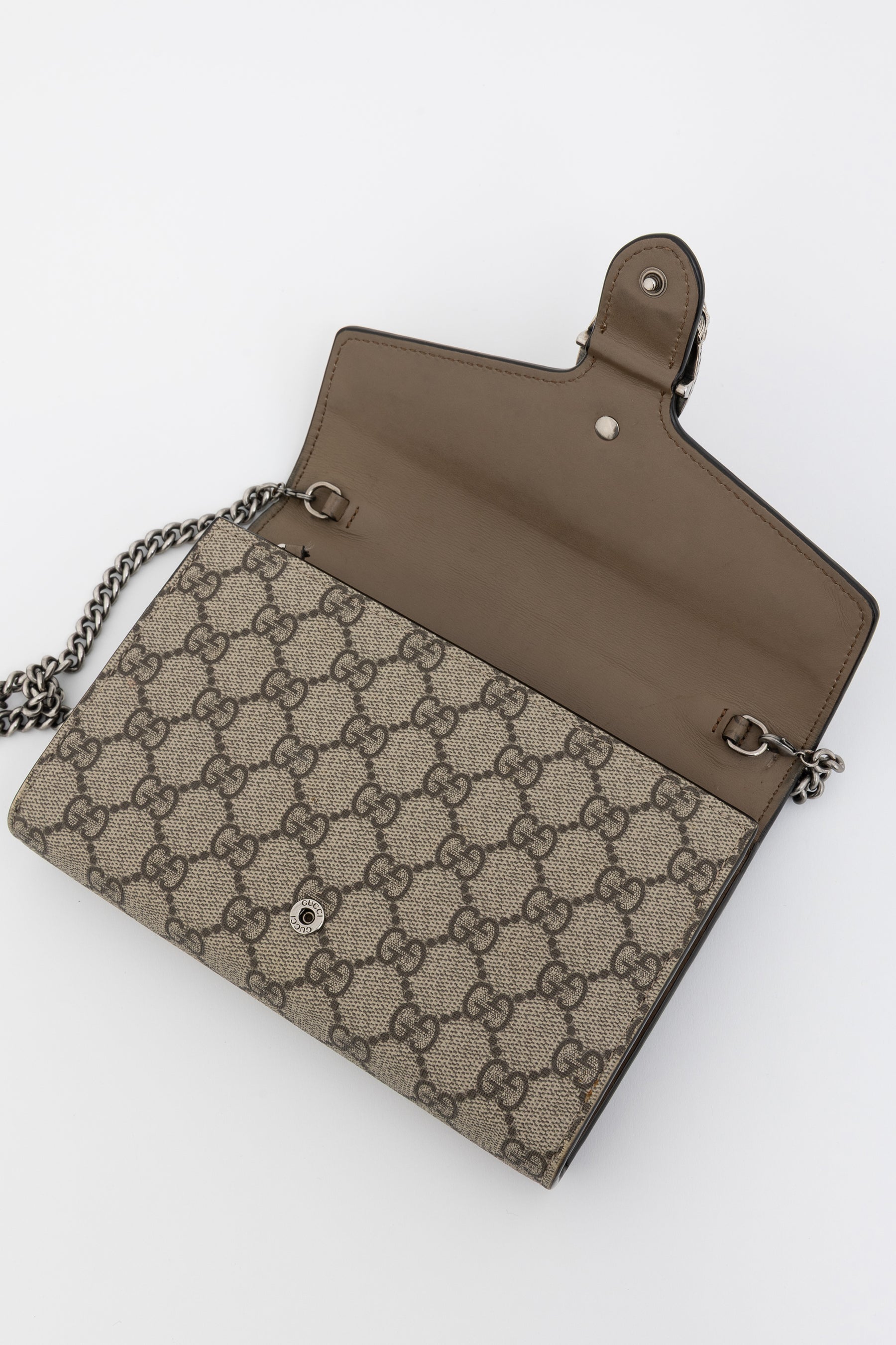 Dionysus GG Supreme Wallet on Chain