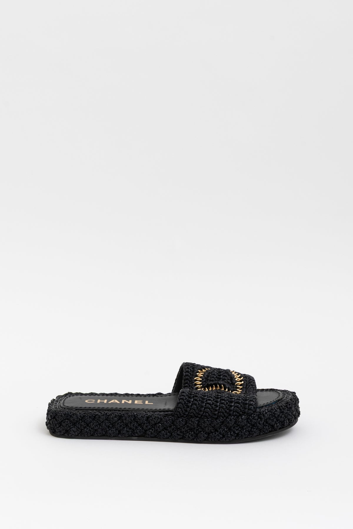 Gold Chain CC Logo Slides