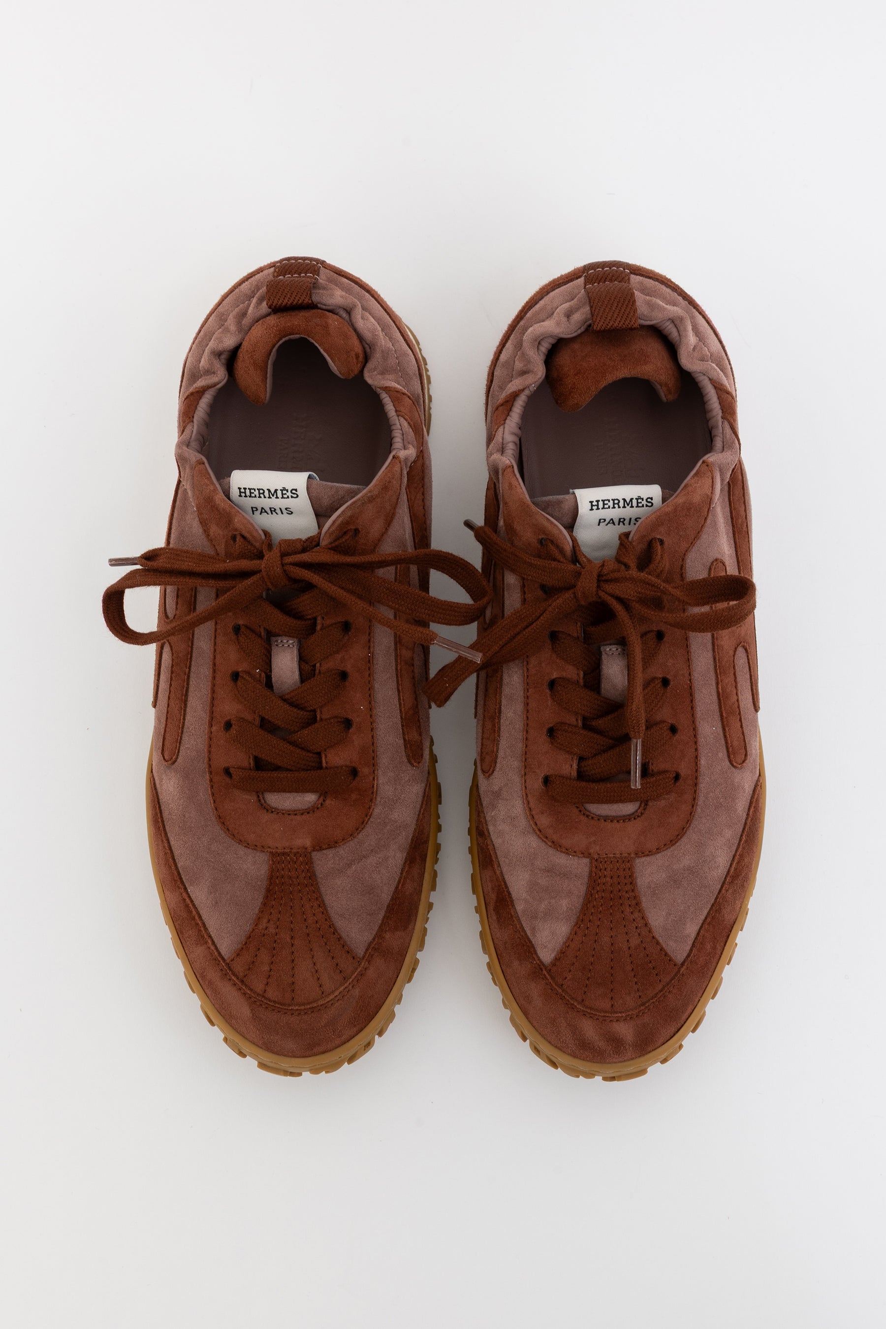 Jet Sneakers