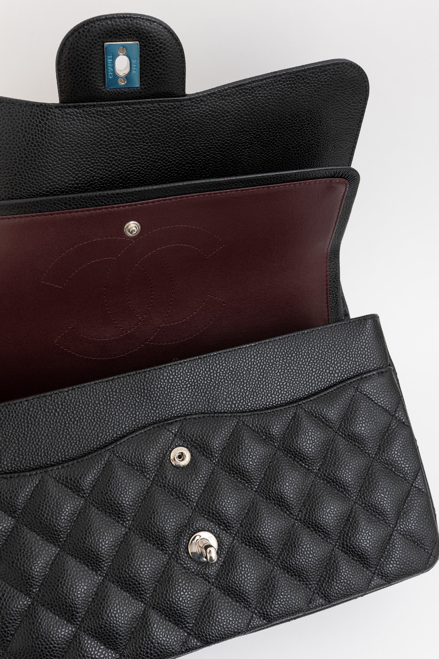 Jumbo Classic Double Flap Bag