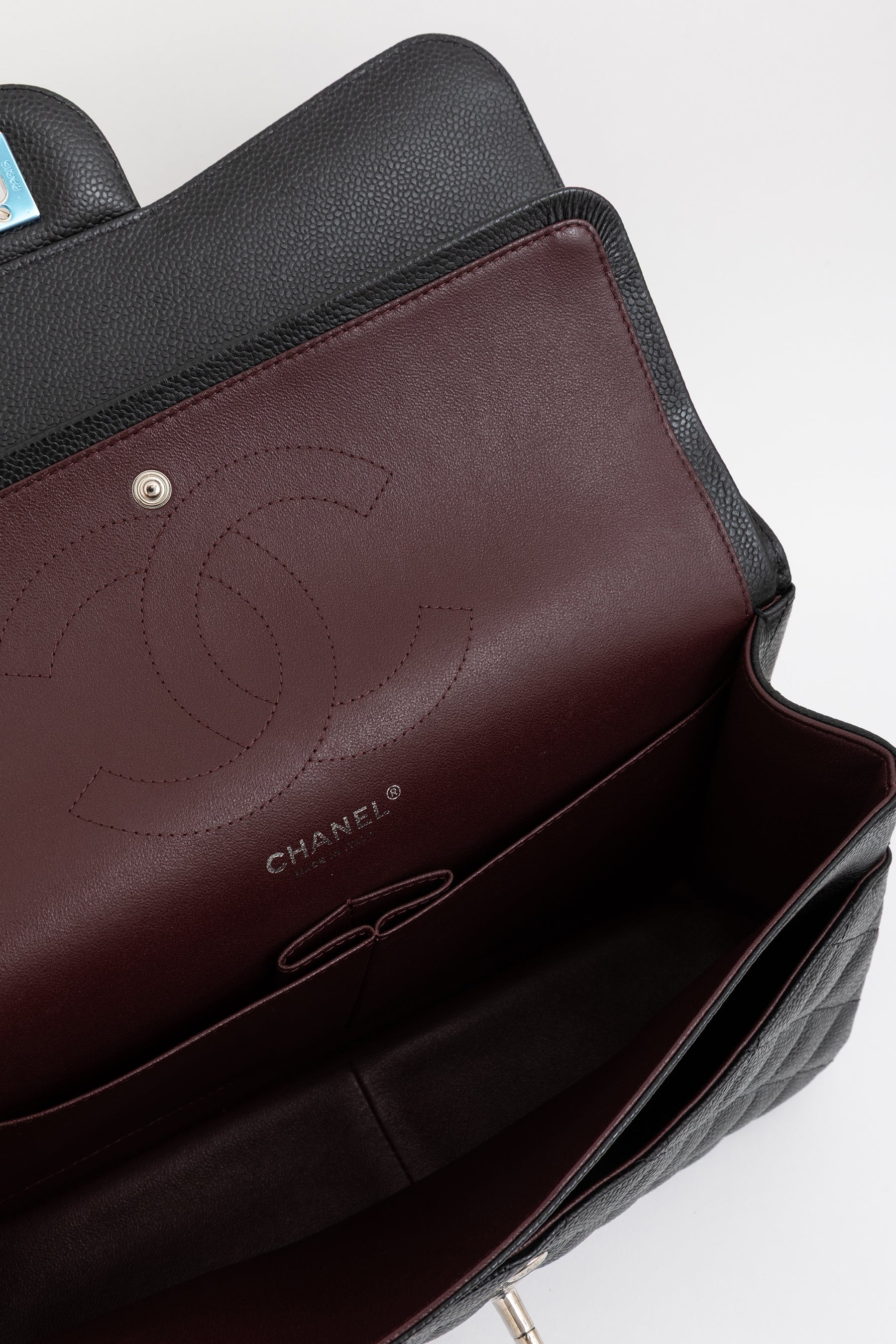Jumbo Classic Double Flap Bag