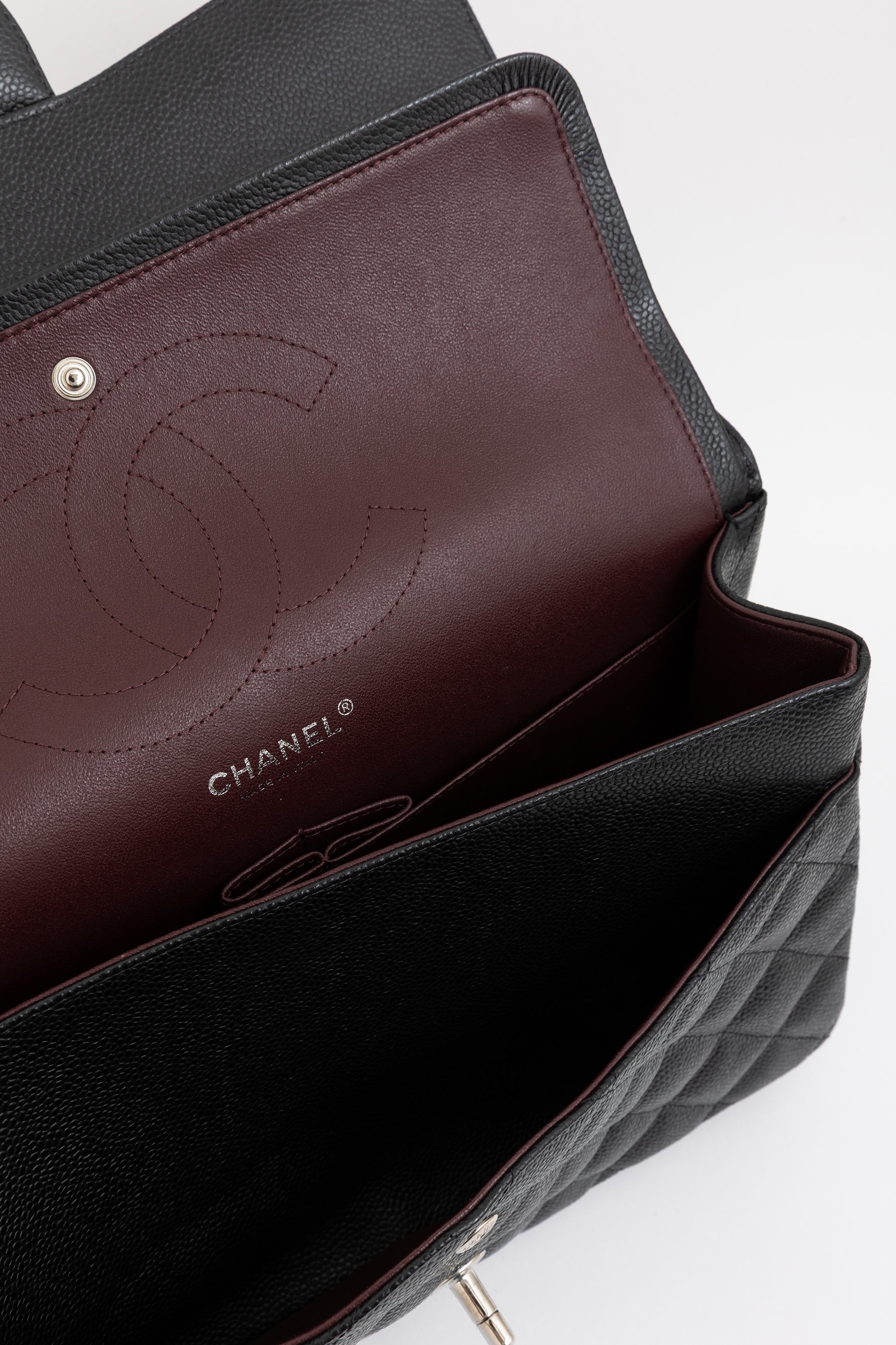Jumbo Classic Double Flap Bag