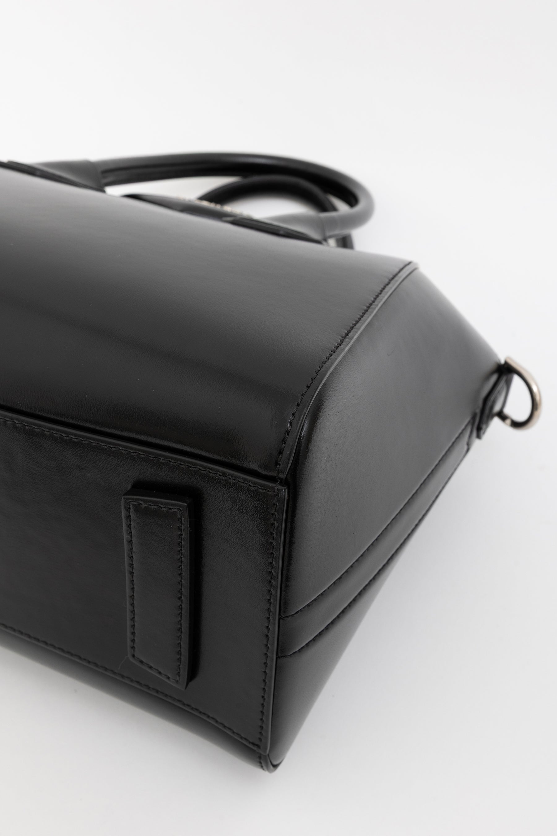 Small Antigona Bag