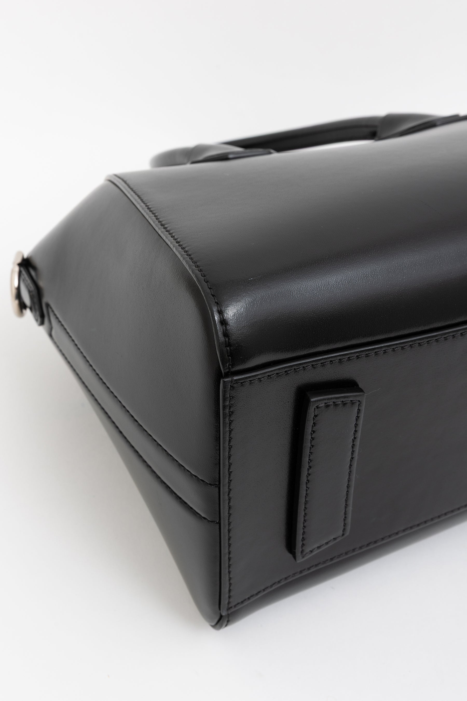 Small Antigona Bag