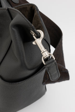 Sangle Bucket Bag