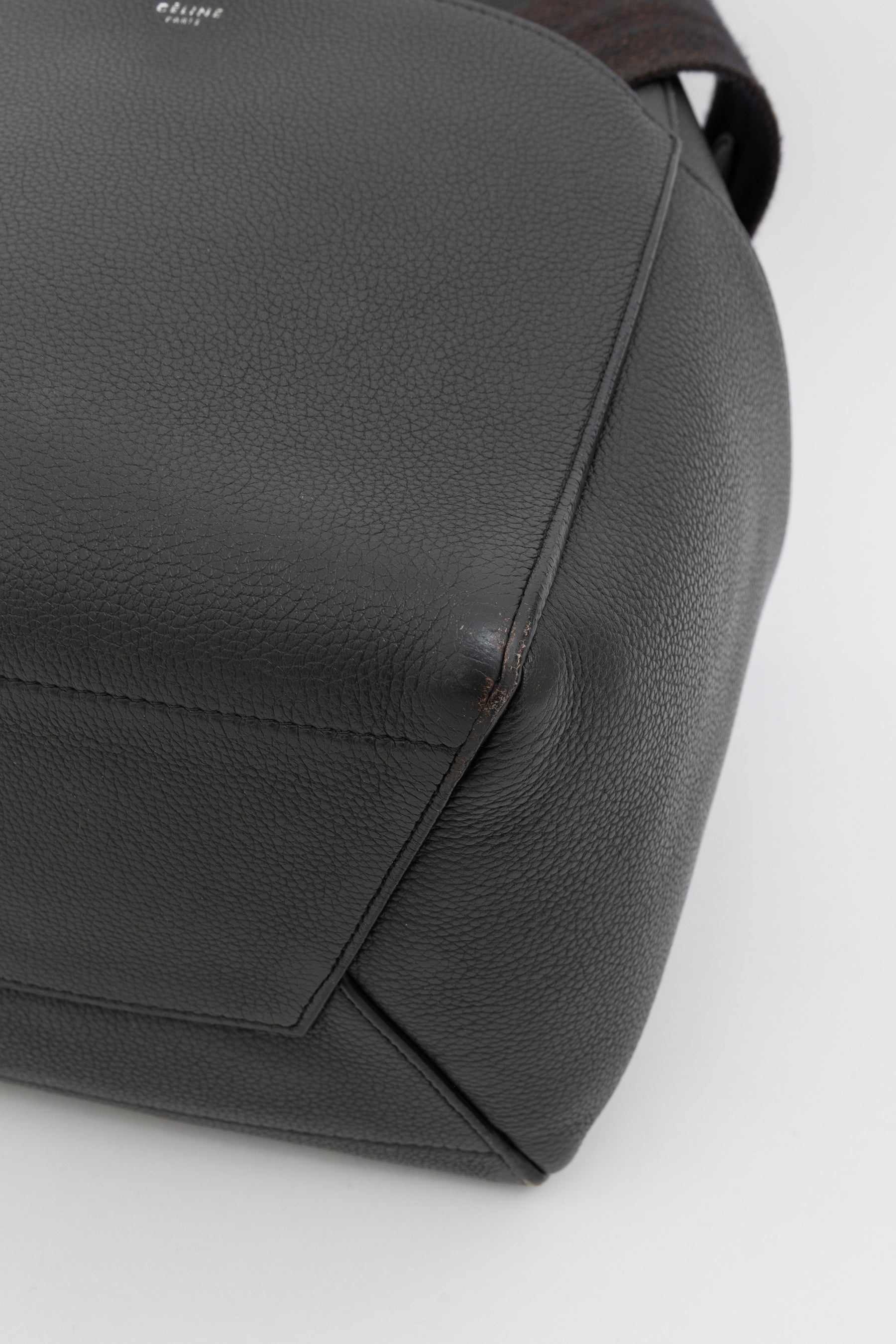 Sangle Bucket Bag