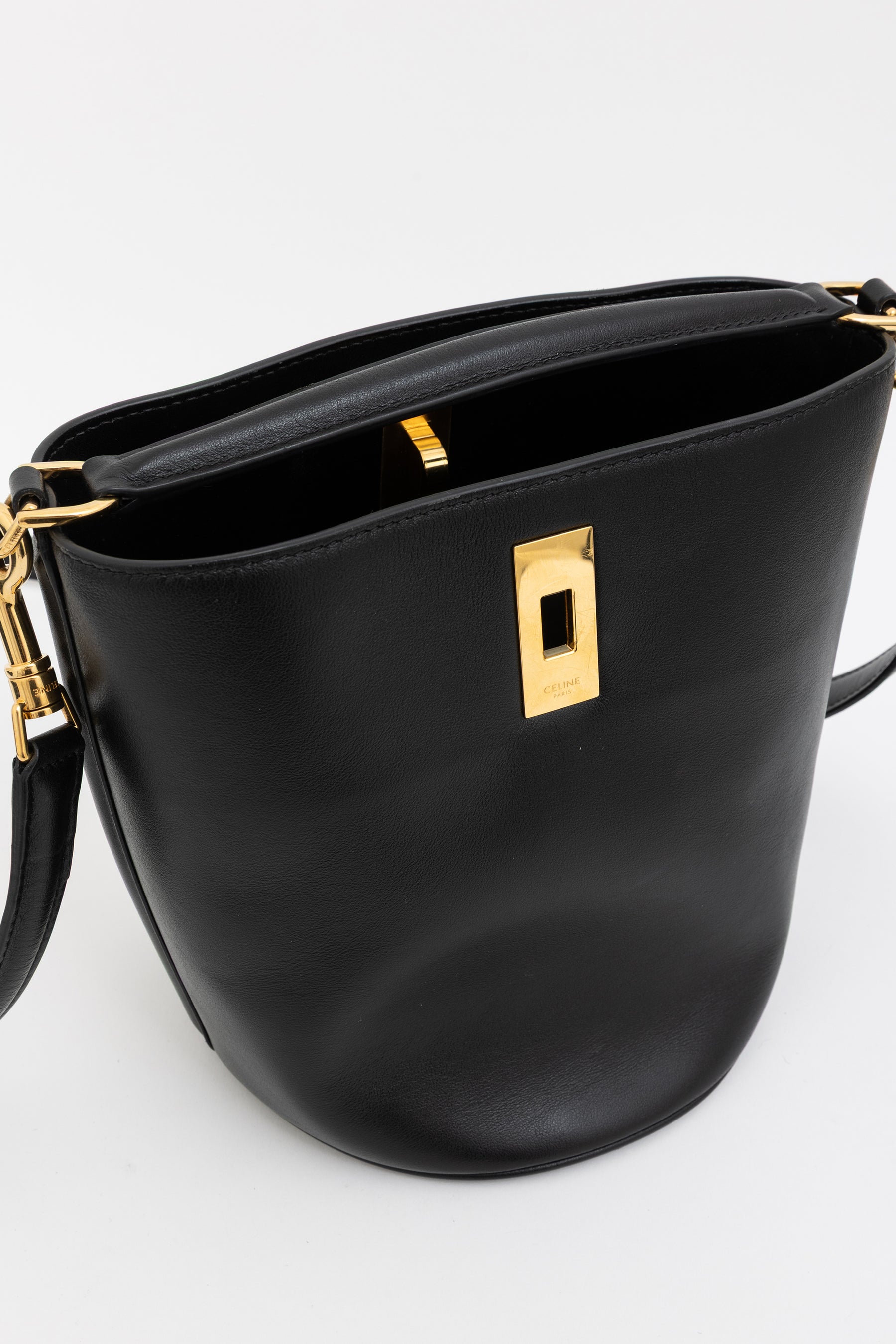 Teen Bucket 16 Bag
