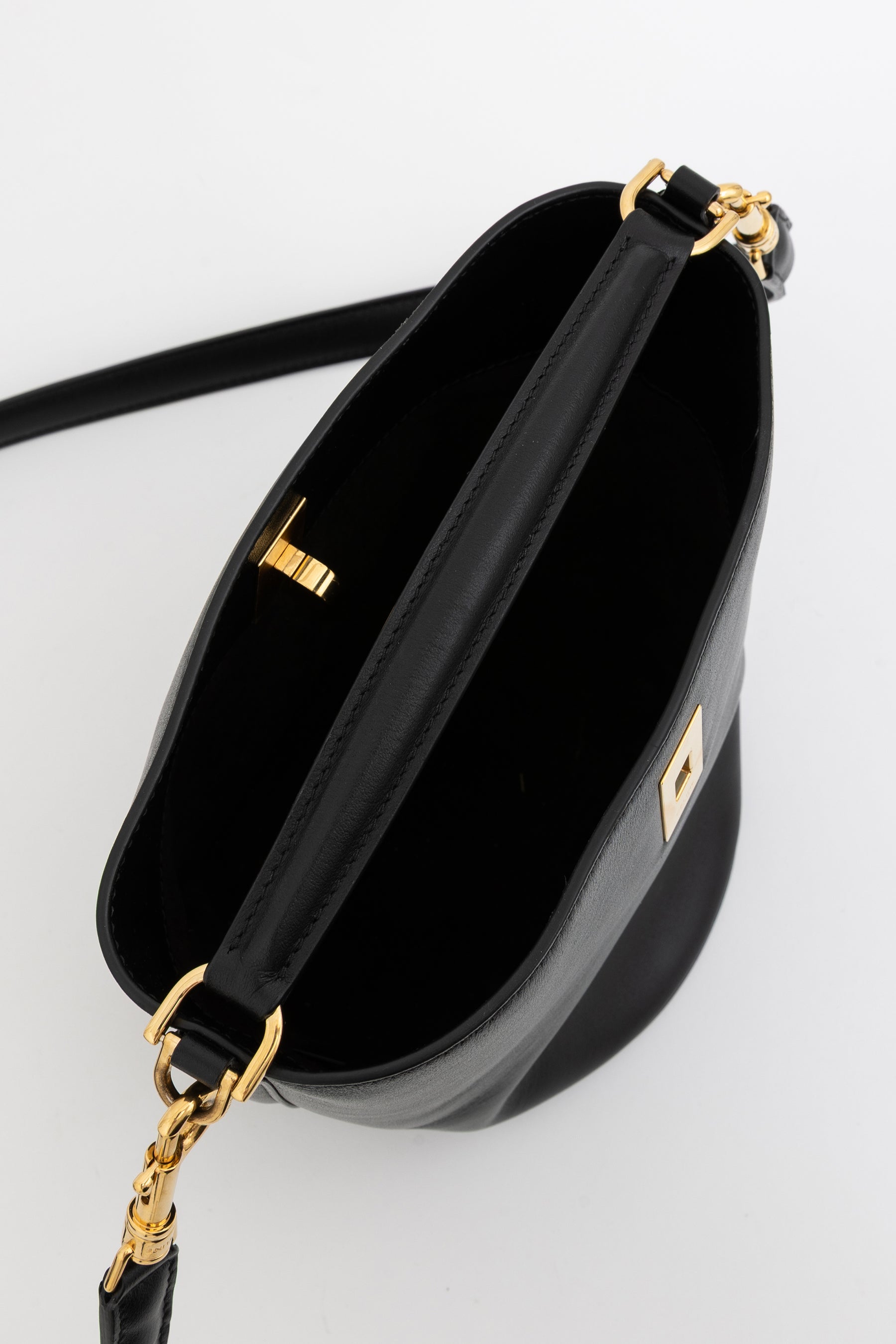 Teen Bucket 16 Bag