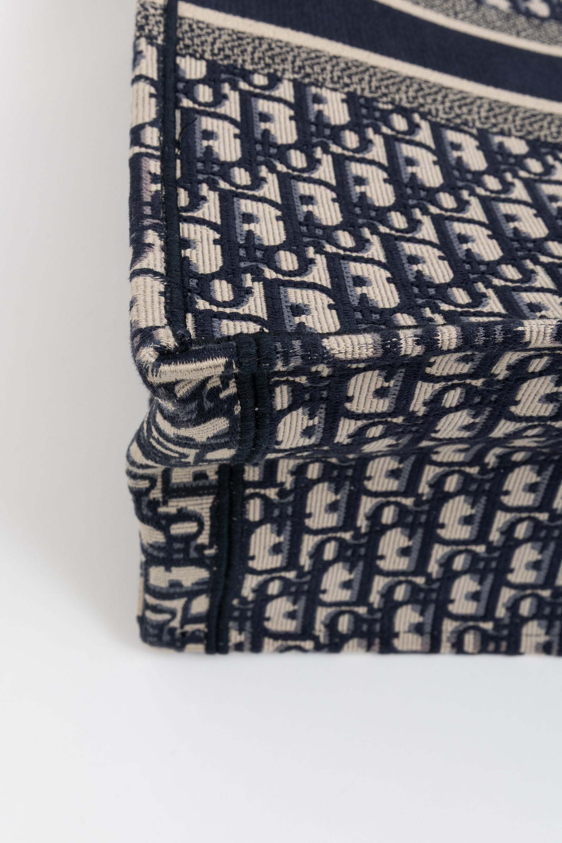 Oblique Monogram Large Book Tote