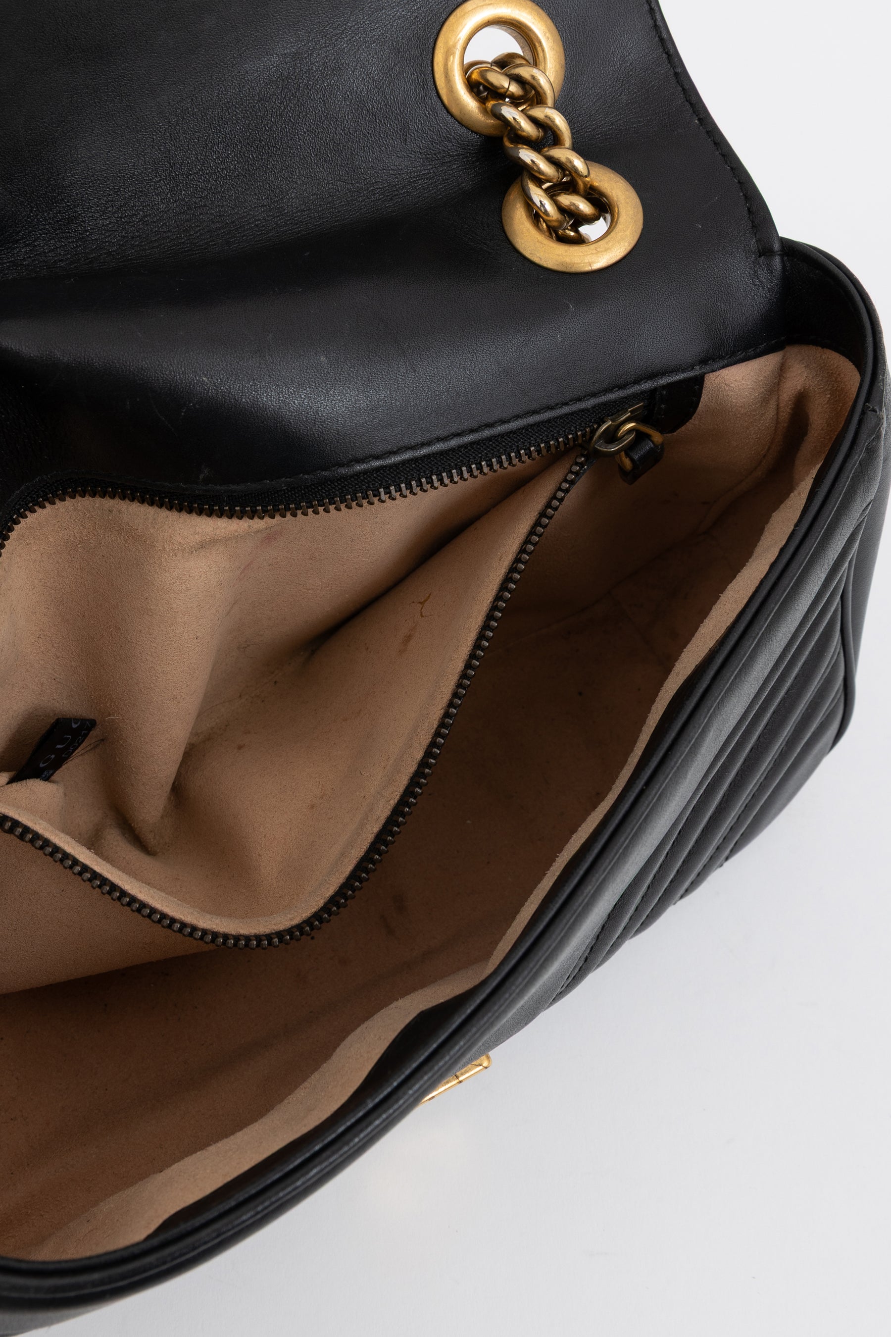 GG Marmont Small Shoulder Bag