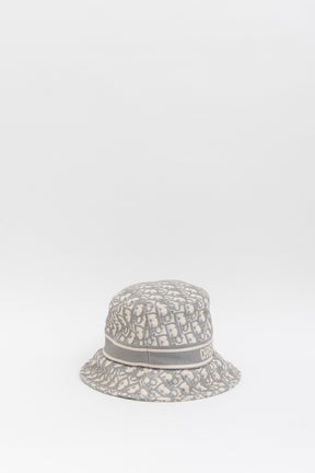 Oblique Small Brim Bucket Hat