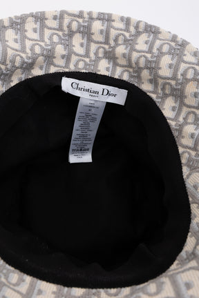 Oblique Small Brim Bucket Hat