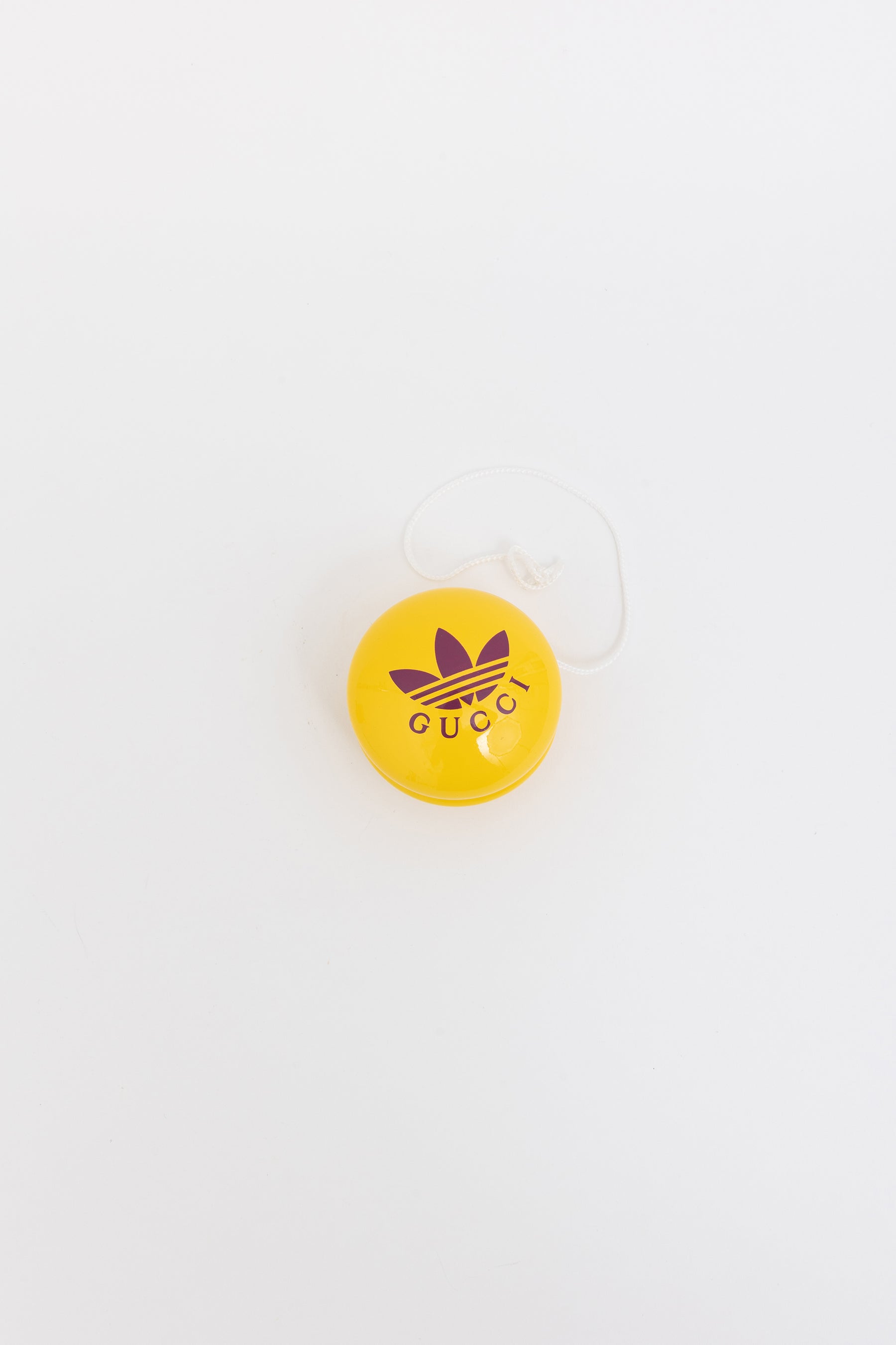 x Adidas Logo Yo-Yo