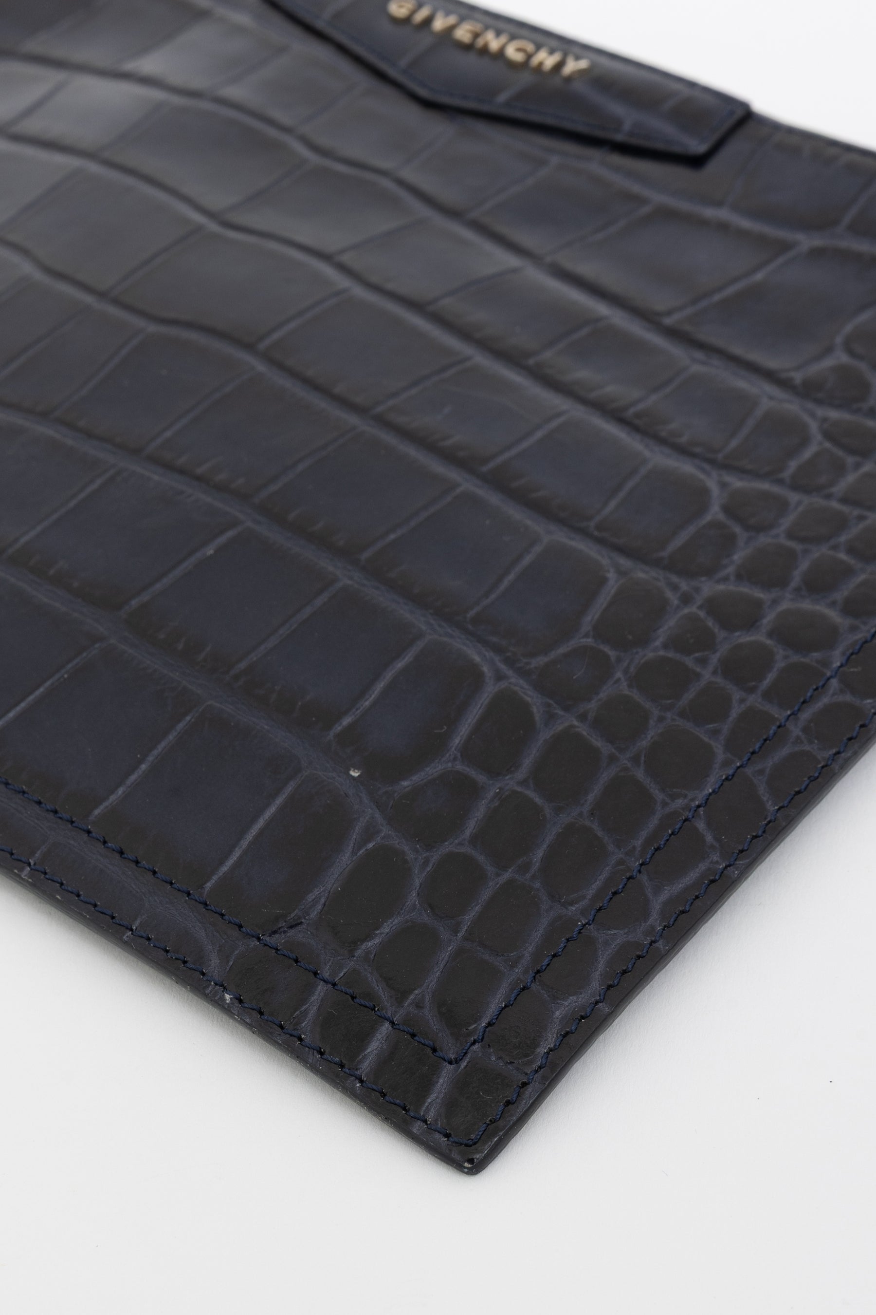 Large Antigona Pouch