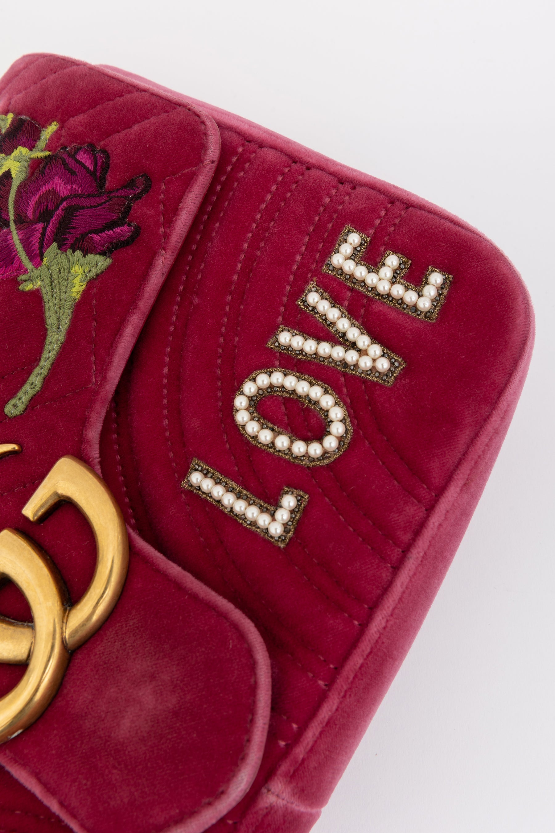 Blind for Love Embroidered Medium GG Marmont Shoulder Bag
