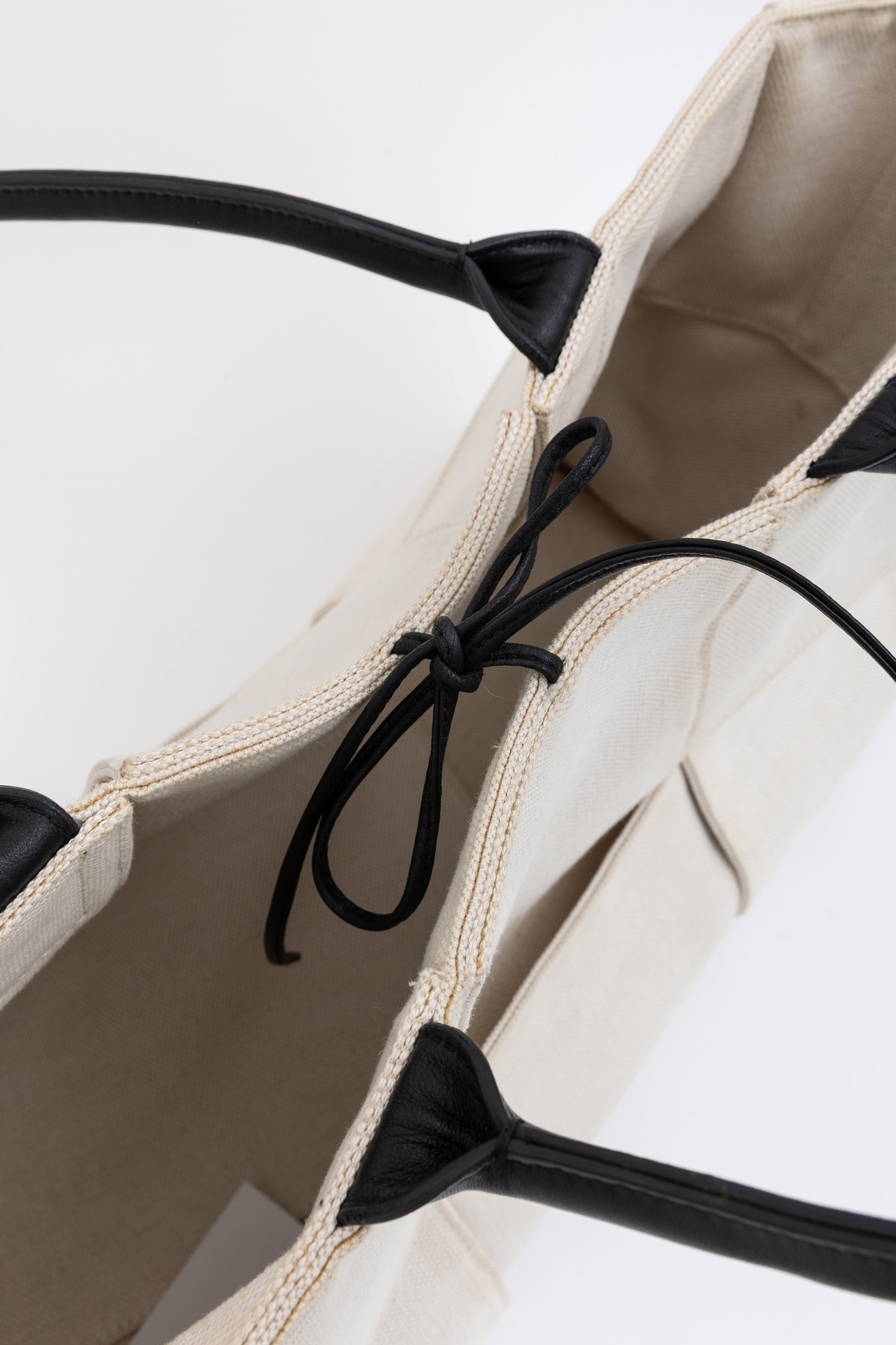 Arco Tote Bag