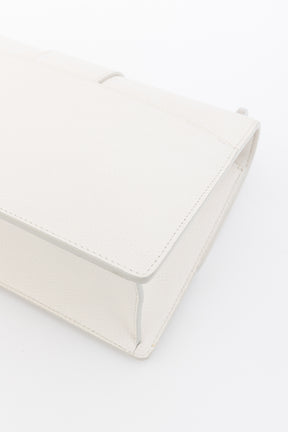 30 Montaigne Chain Flap Bag
