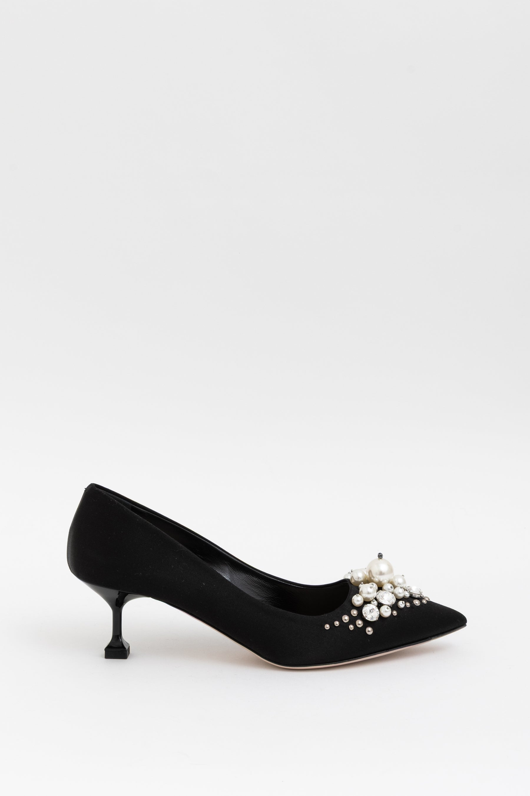 Crystal and Pearl-Embellished Pointed-Toe Pumps