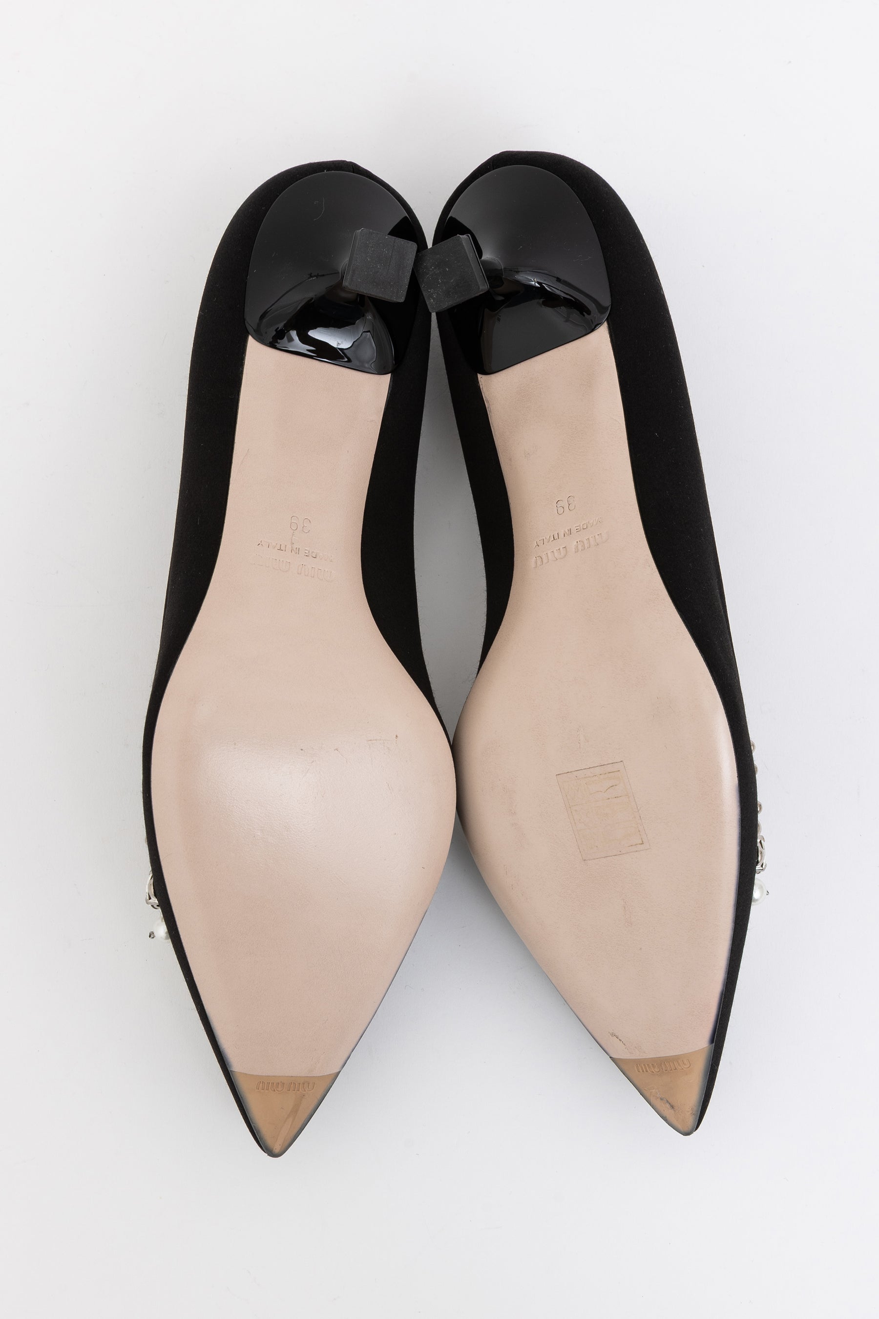 Crystal and Pearl-Embellished Pointed-Toe Pumps